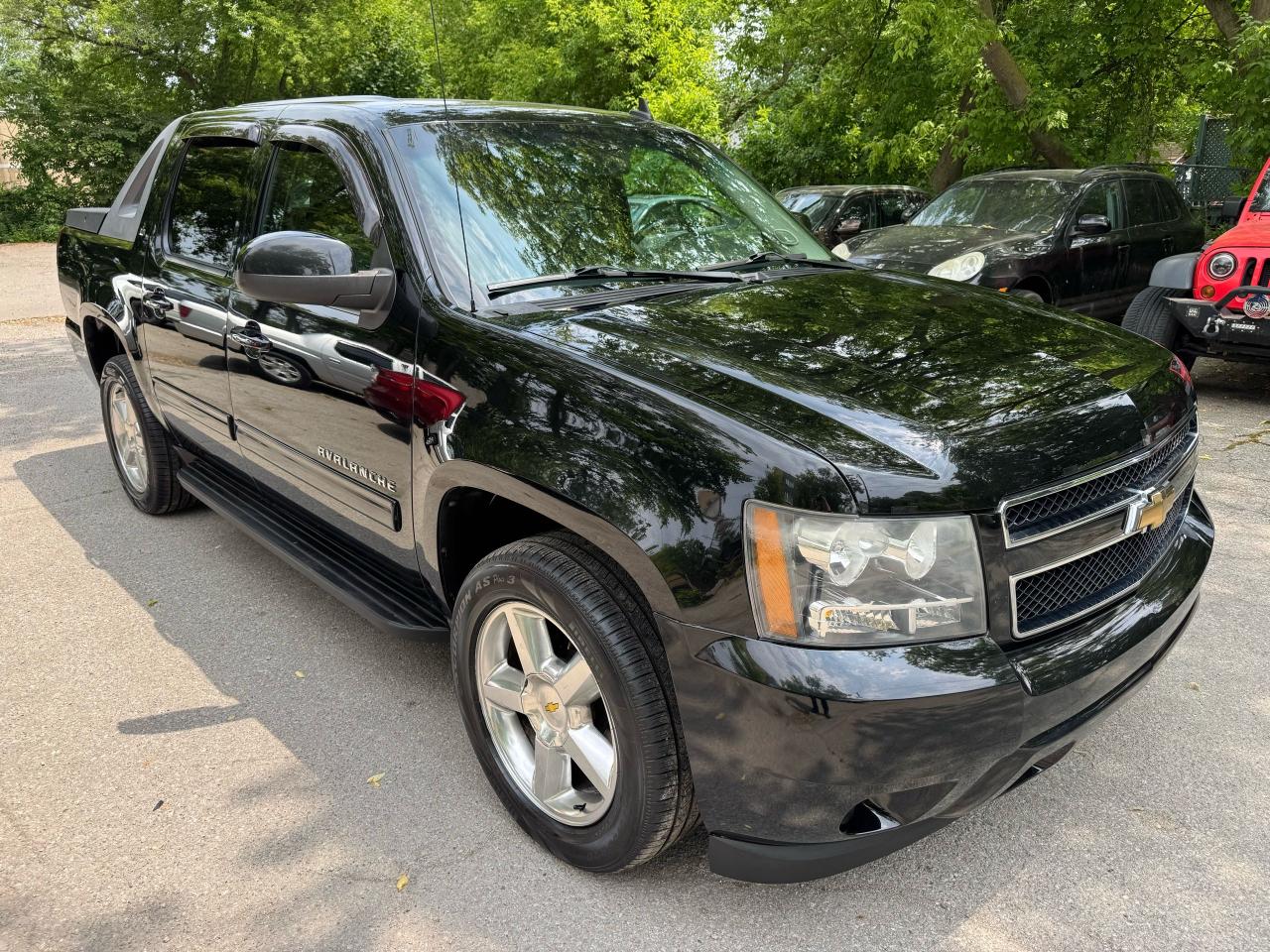 2010 Chevrolet Avalanche LT w/1SC - Photo #7