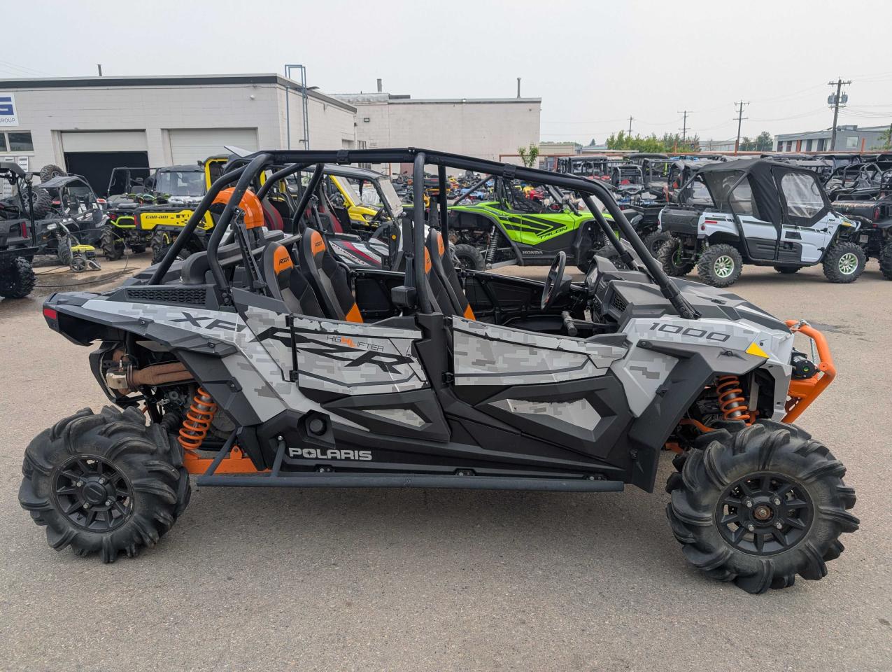 2021 Polaris RZR XP 4 1000 HIGHLIFTER - Photo #2