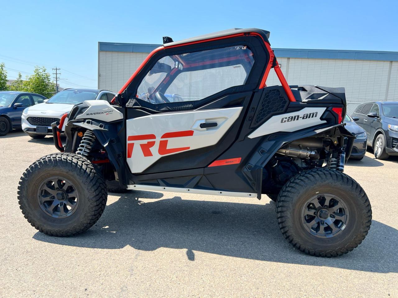 2021 Can-Am MAVERICK 1000 SPORT XRC - Photo #8