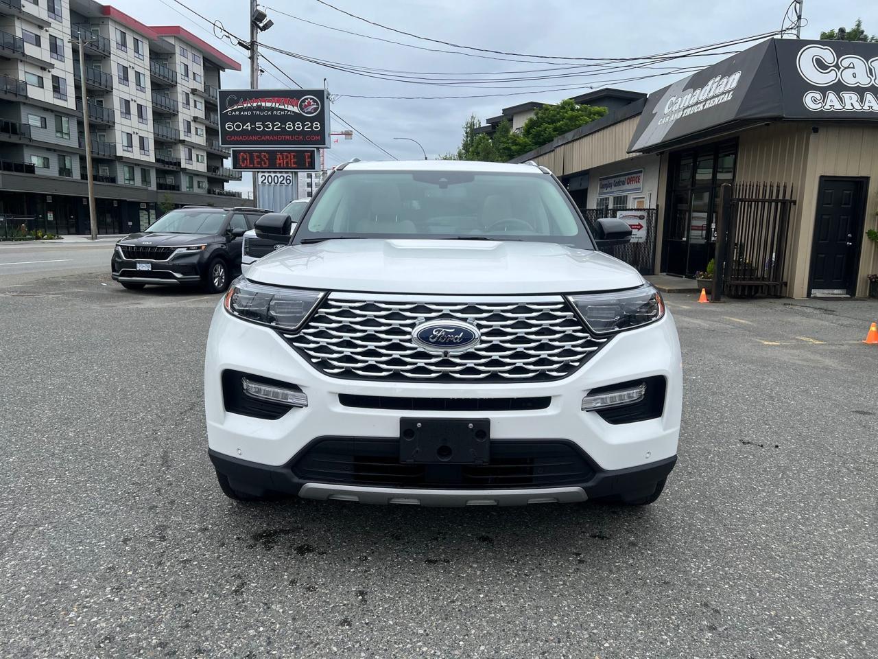 2022 Ford Explorer Platinum Photo22