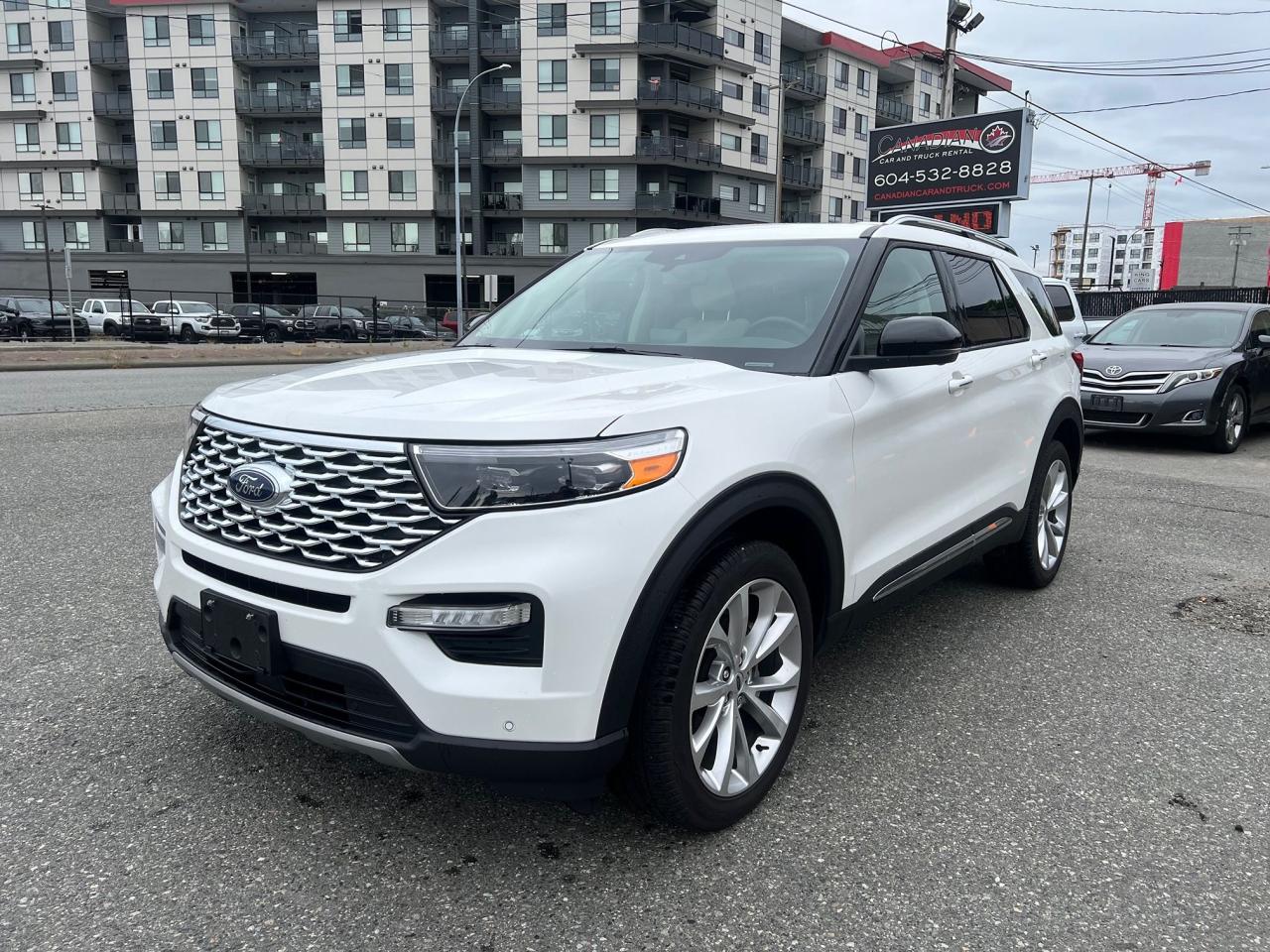 2022 Ford Explorer Platinum Photo23