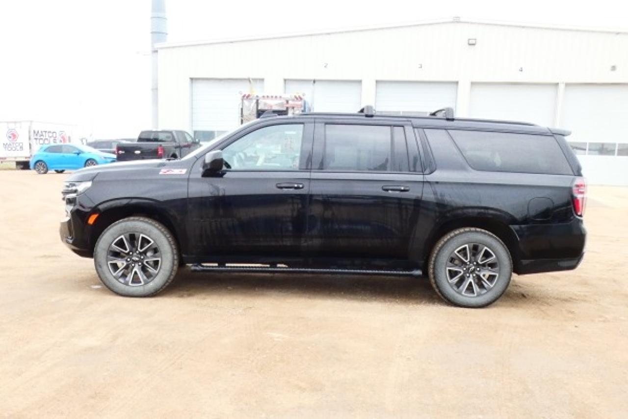 2023 Chevrolet Suburban 