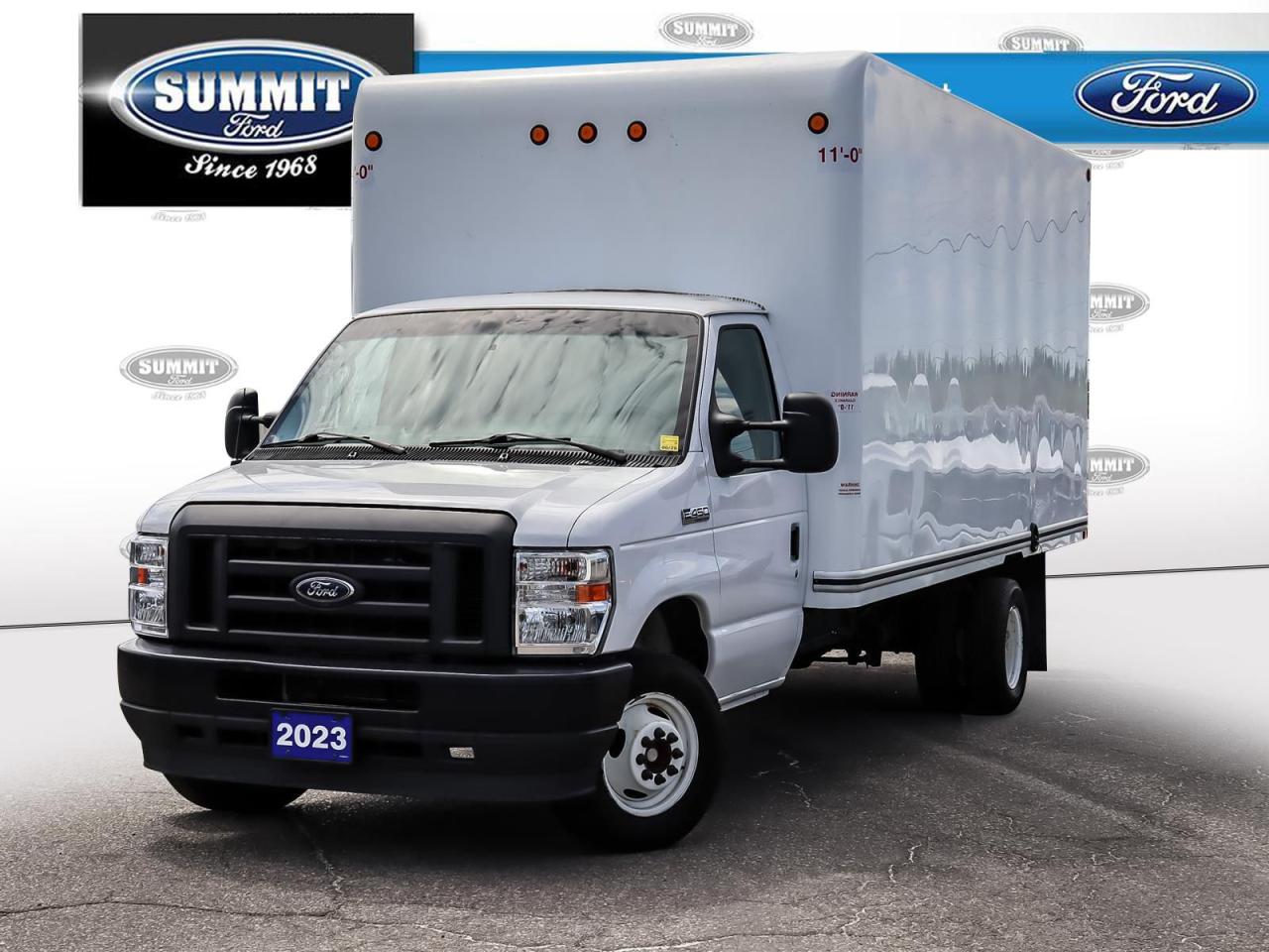 Used 2023 Ford E450 Cutaway for sale in Etobicoke, ON
