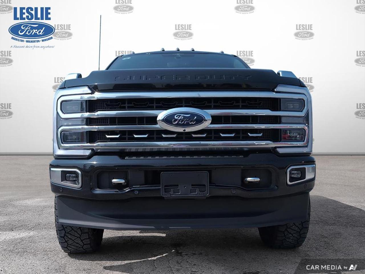 2023 Ford F-350 4X4 CREW CAB PICKUP/ Photo
