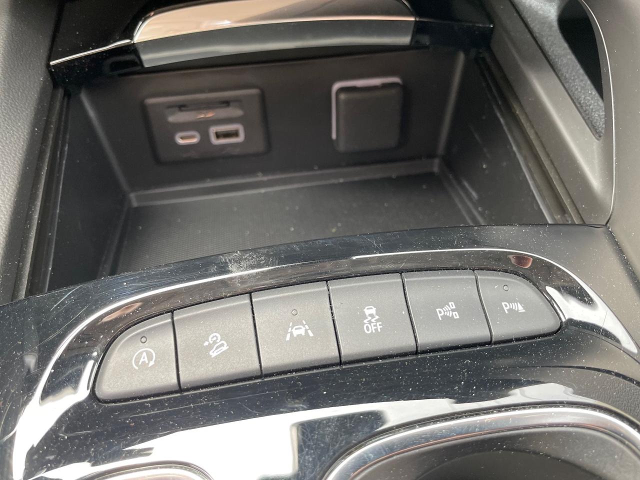 2023 Buick Envision AWD  Essence - Photo #10