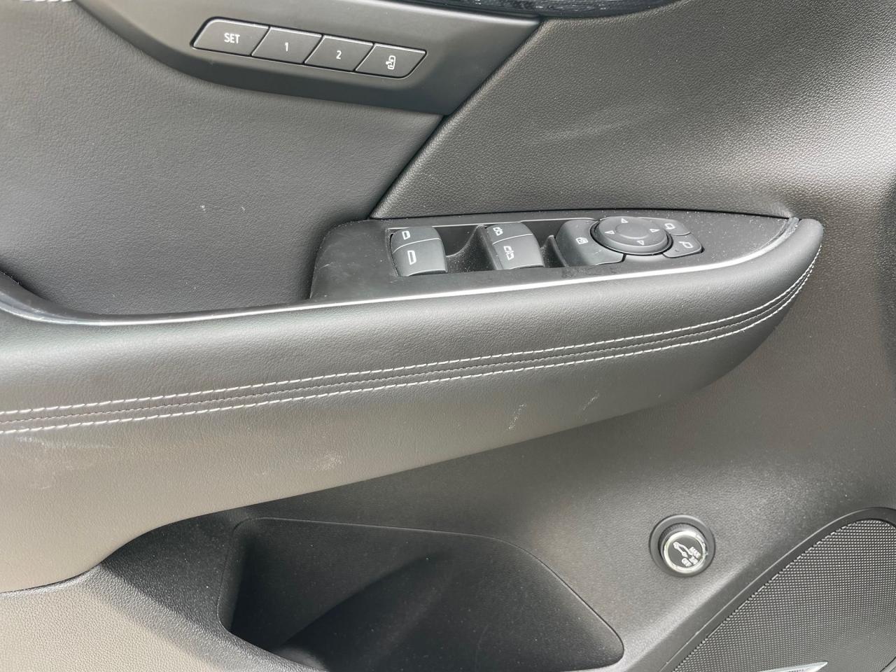 2023 Buick Envision AWD  Essence - Photo #12