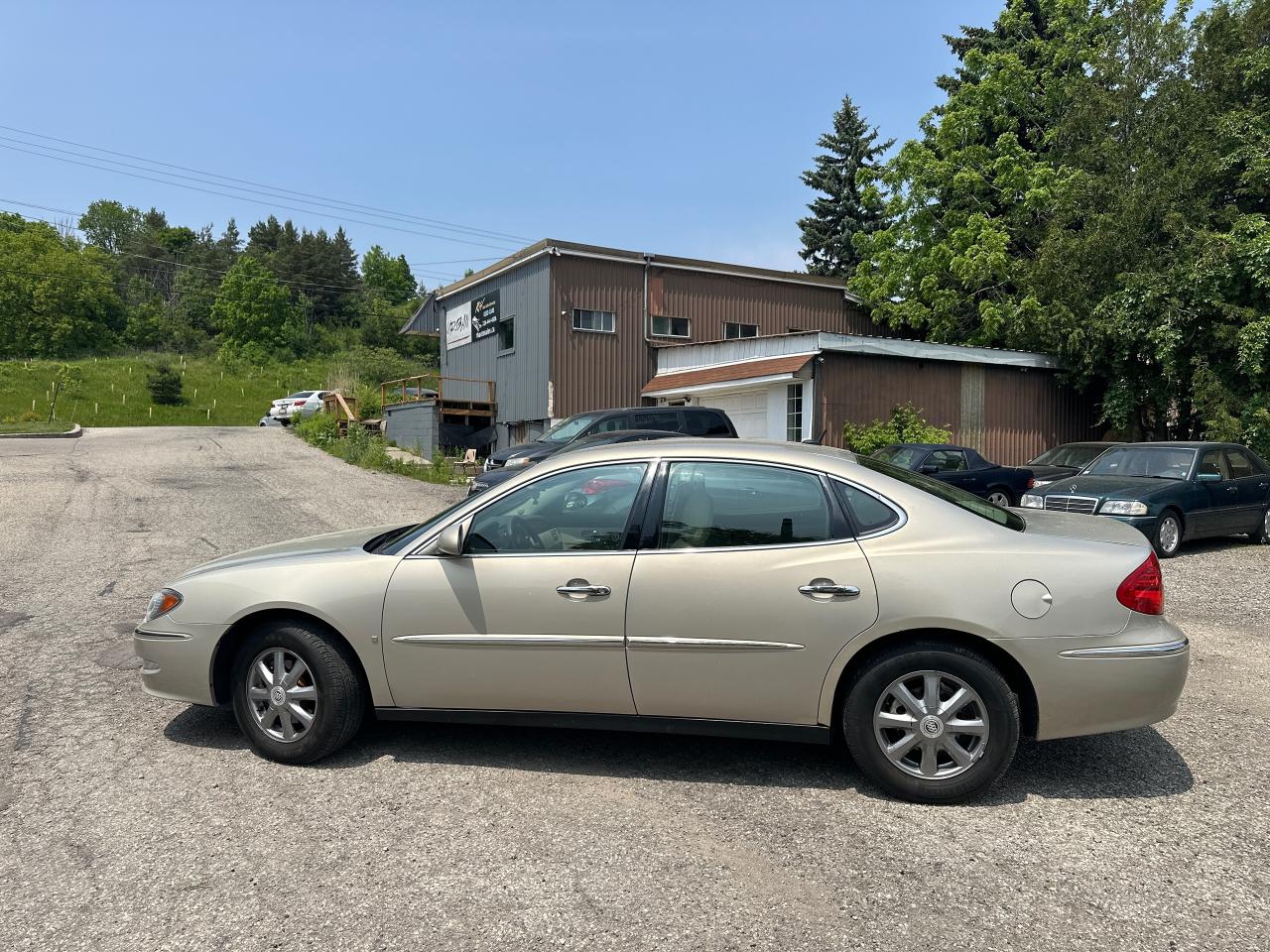 2009 Buick Allure 4dr Sdn CX - Photo #6