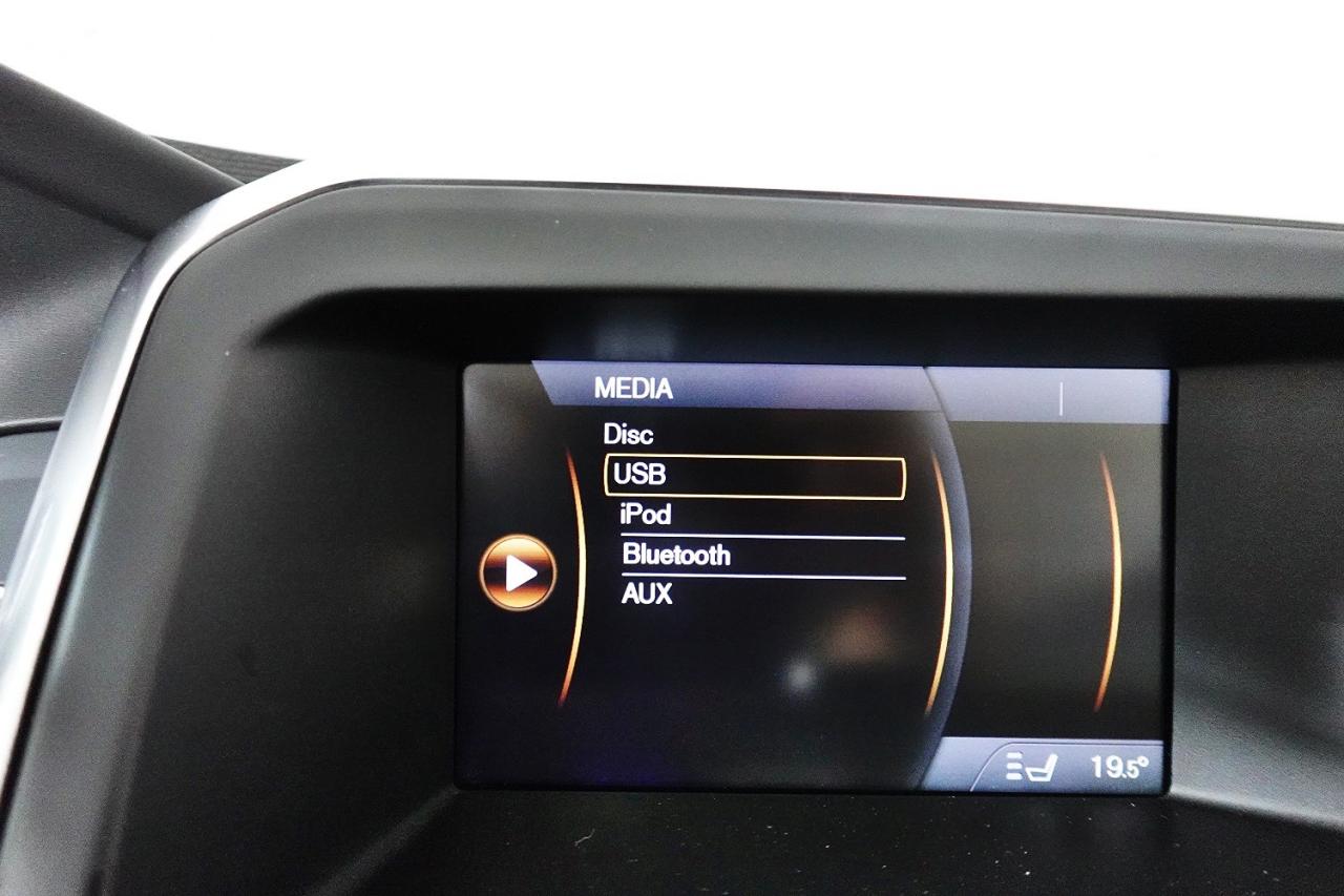 2012 Volvo XC60 DEALER MAINTAIN,PANO ROOF,LEVEL III,BLIND SPOT - Photo #24