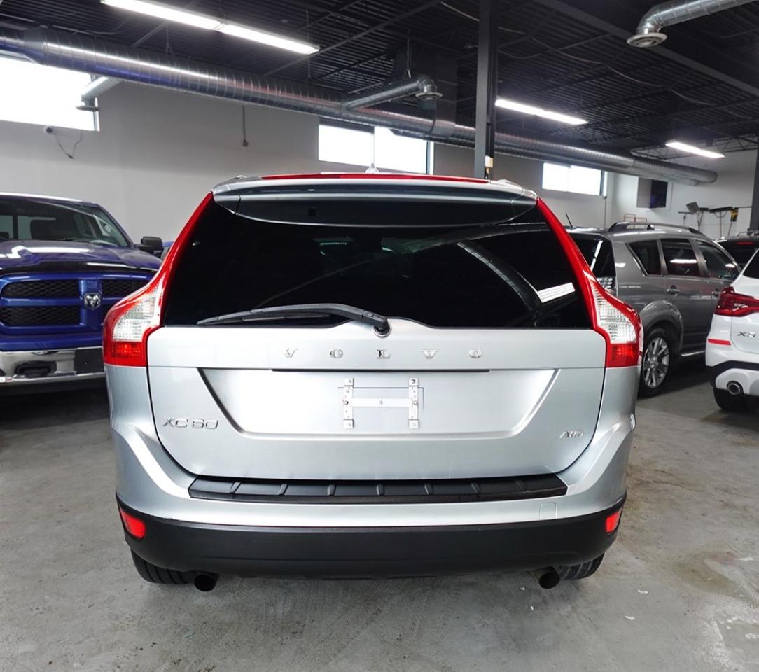 2012 Volvo XC60 DEALER MAINTAIN,PANO ROOF,LEVEL III,BLIND SPOT - Photo #5