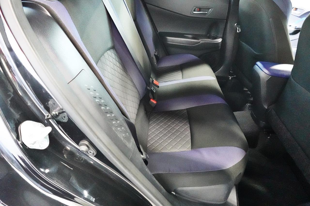 2020 Toyota C-HR XLE MODEL,ALL SERVICE RECORDS,LOADED - Photo #19