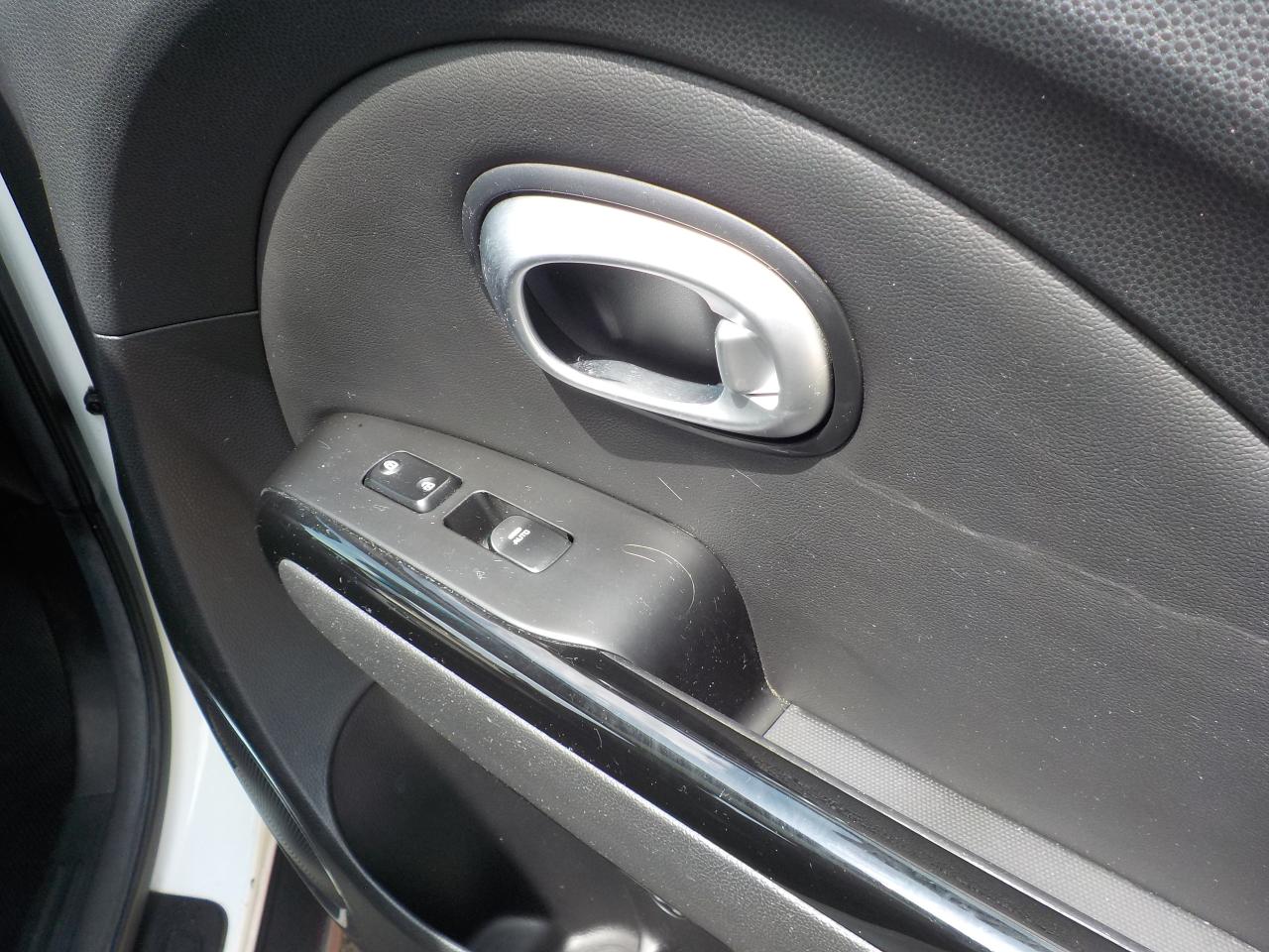 2015 Kia Soul SX Luxury - Photo #21