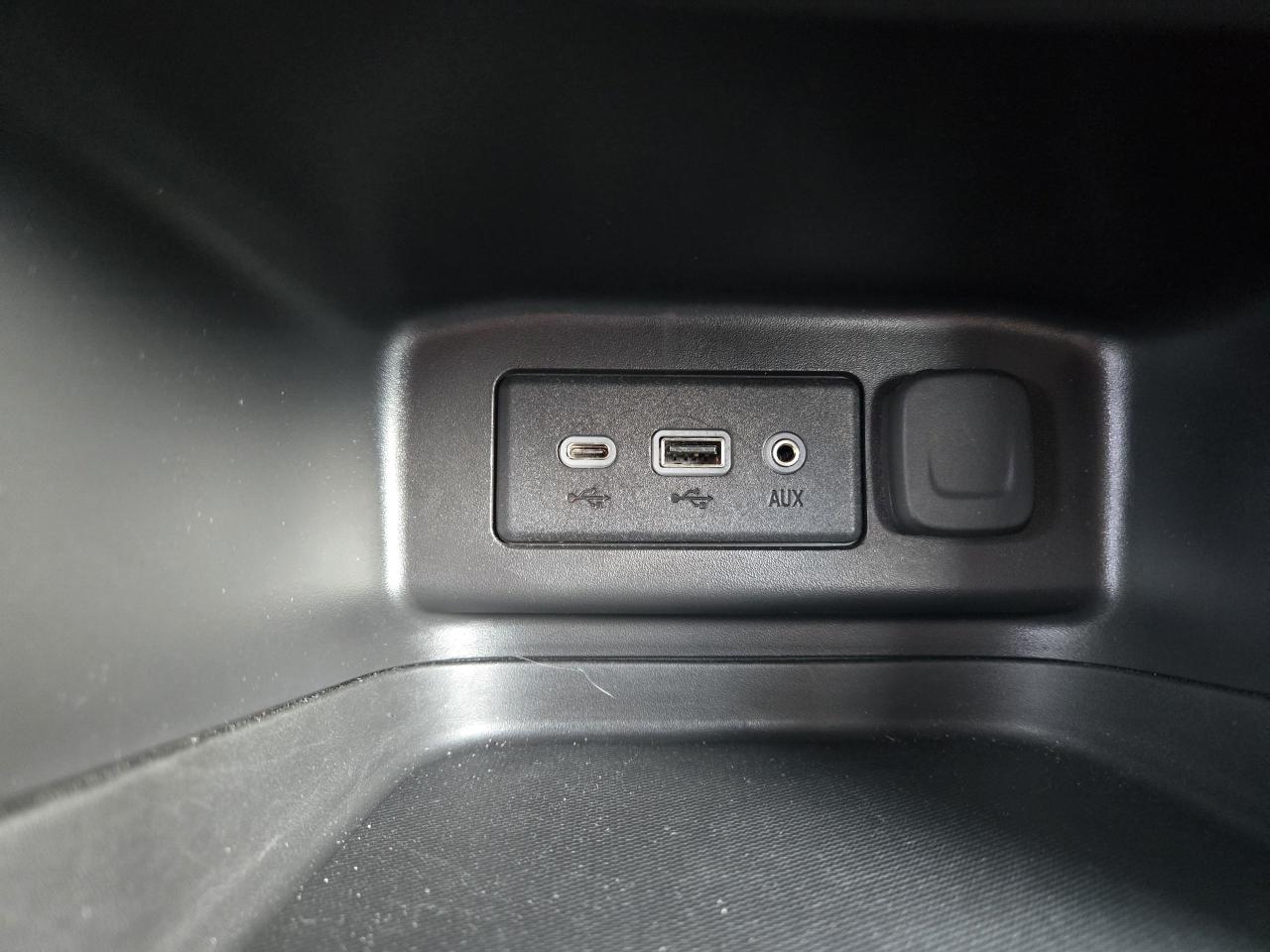 2024 Chevrolet Equinox RS - Photo #17