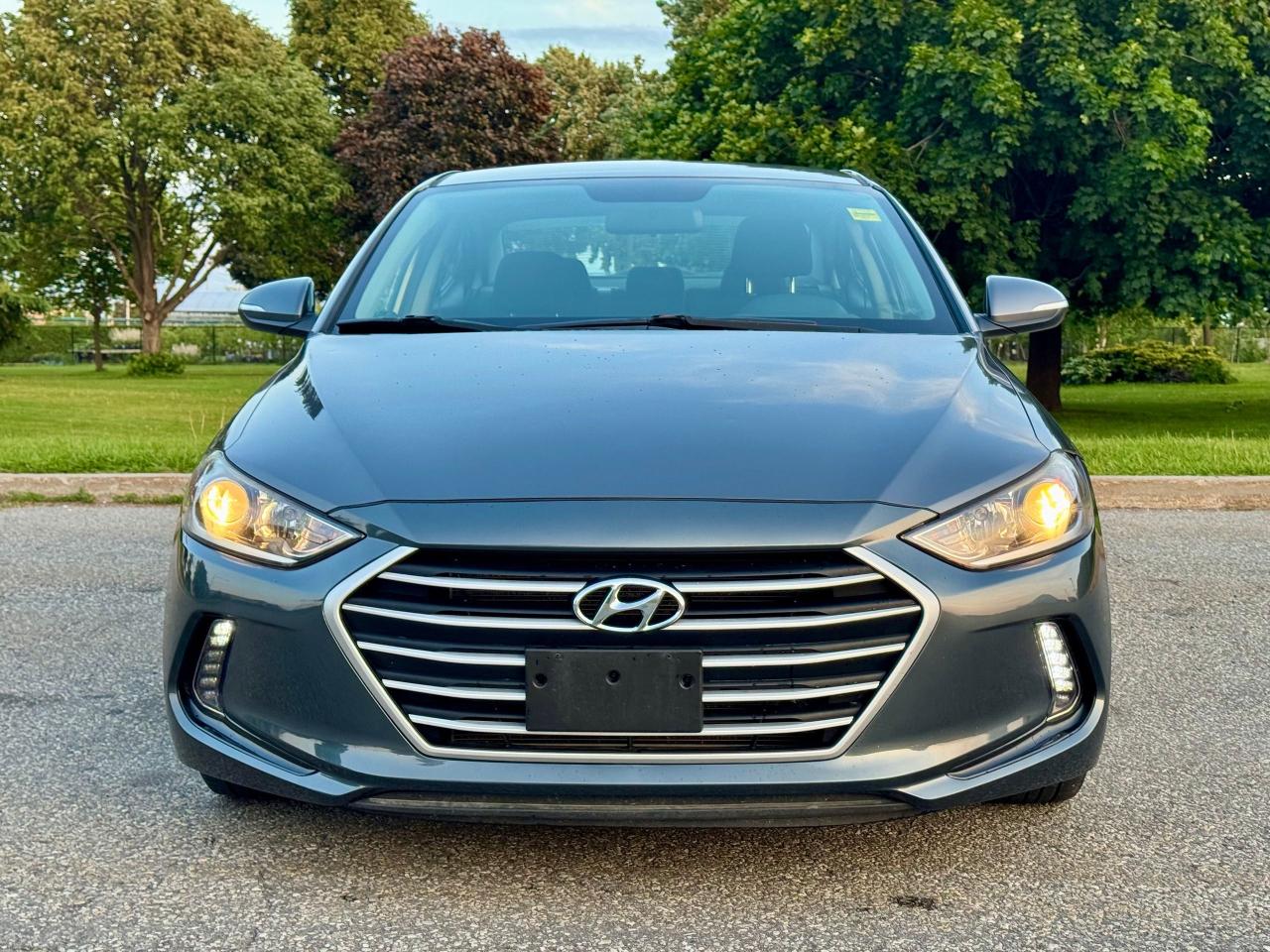 2018 Hyundai Elantra GL Photo2