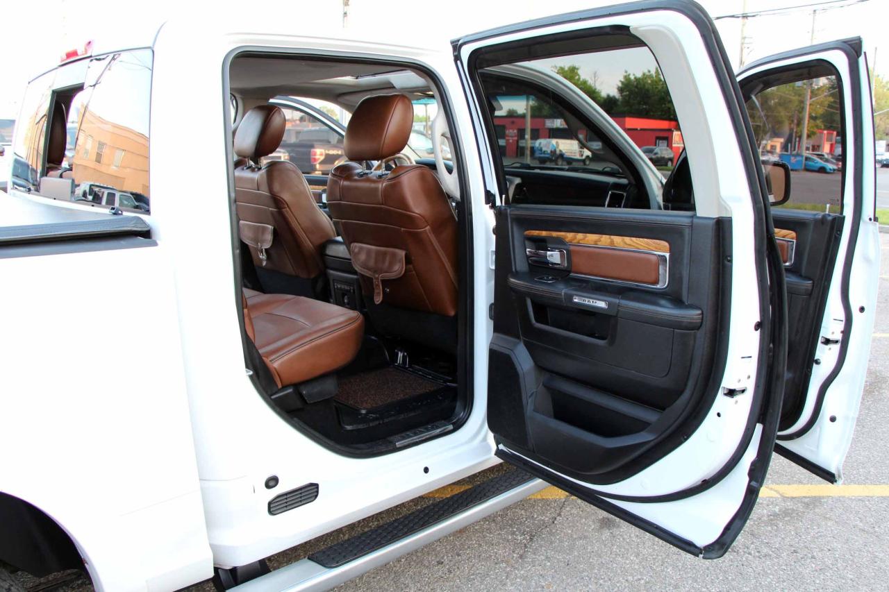 2013 RAM 1500 4WD Crew Cab 140.5" Laramie Longhorn - Photo #10
