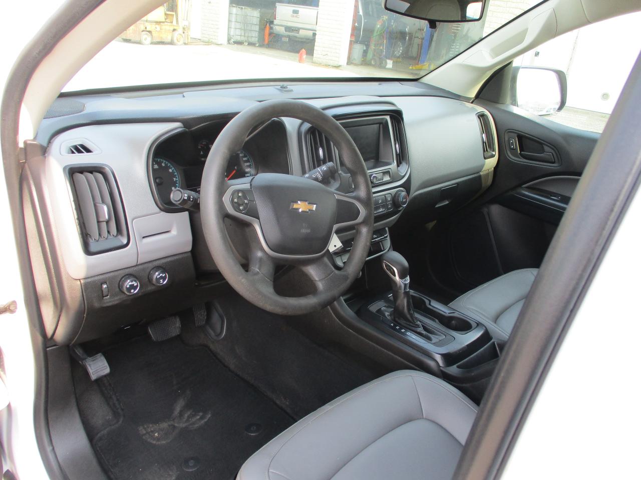 2022 Chevrolet Colorado 4WD Work Truck - Photo #6
