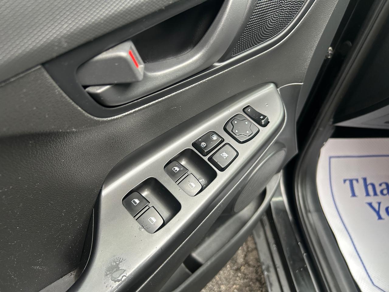 2018 Hyundai KONA 2.0L Essential FWD - Photo #9