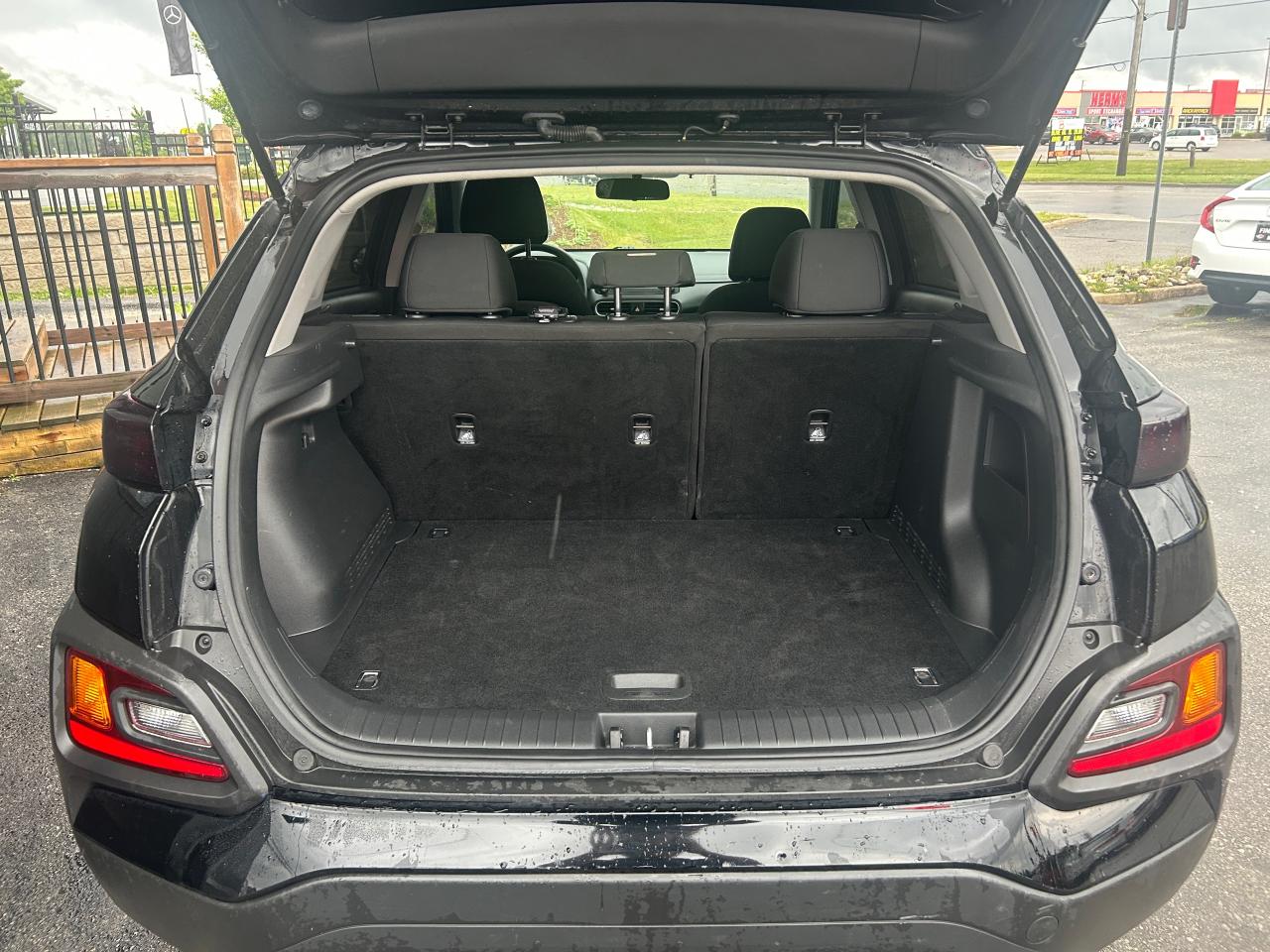 2018 Hyundai KONA 2.0L Essential FWD - Photo #2