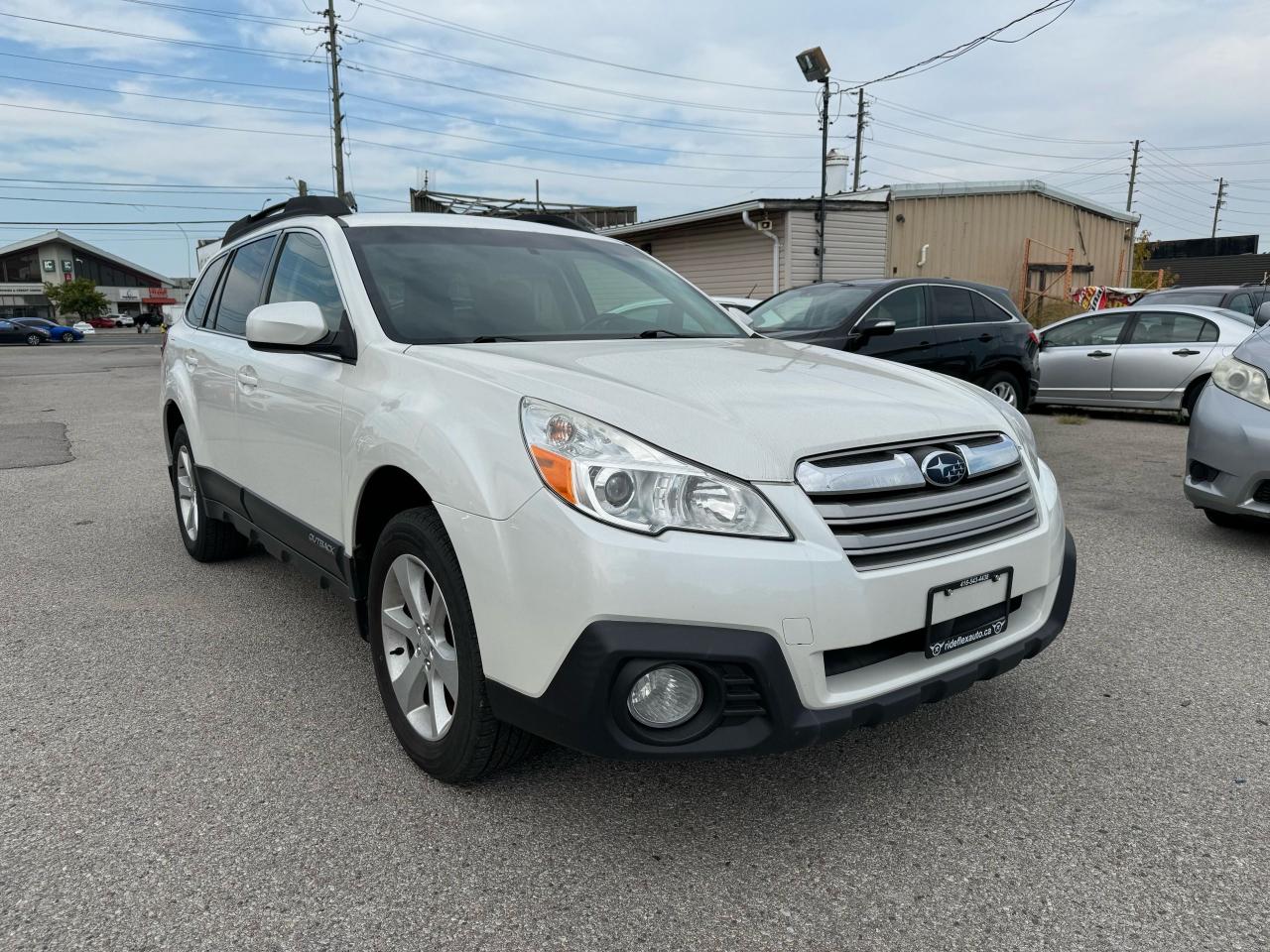 2013 Subaru Outback 2.5i Touring - Photo #3