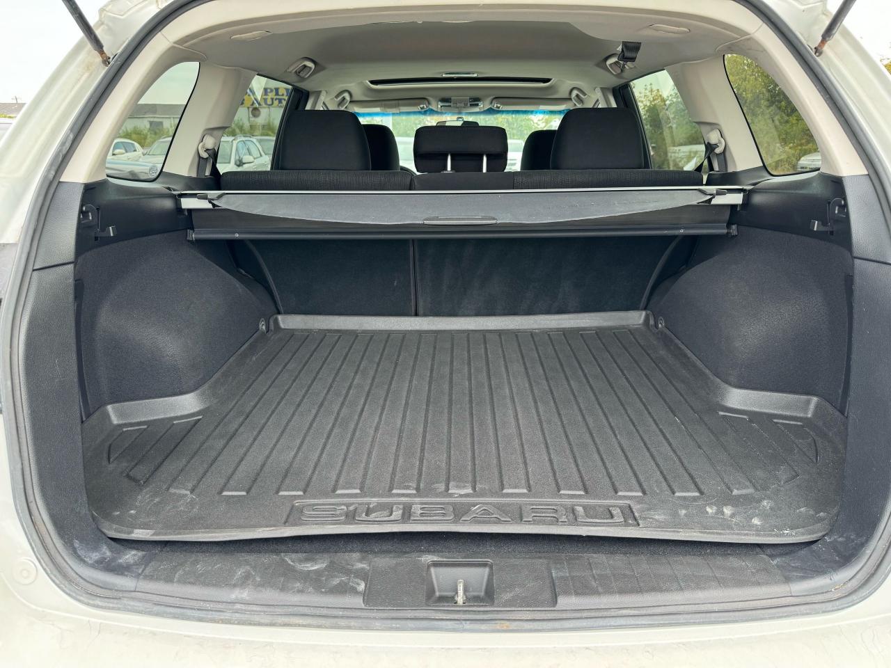 2013 Subaru Outback 2.5i Touring - Photo #19