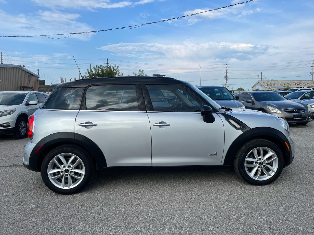 2013 MINI Cooper Countryman S ALL4 Photo3