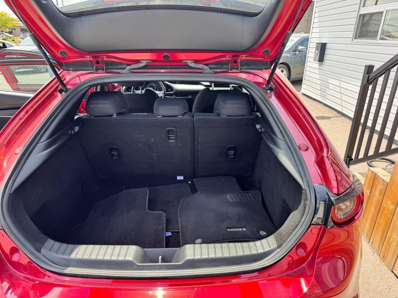 2020 Mazda MAZDA3 GS - Photo #21