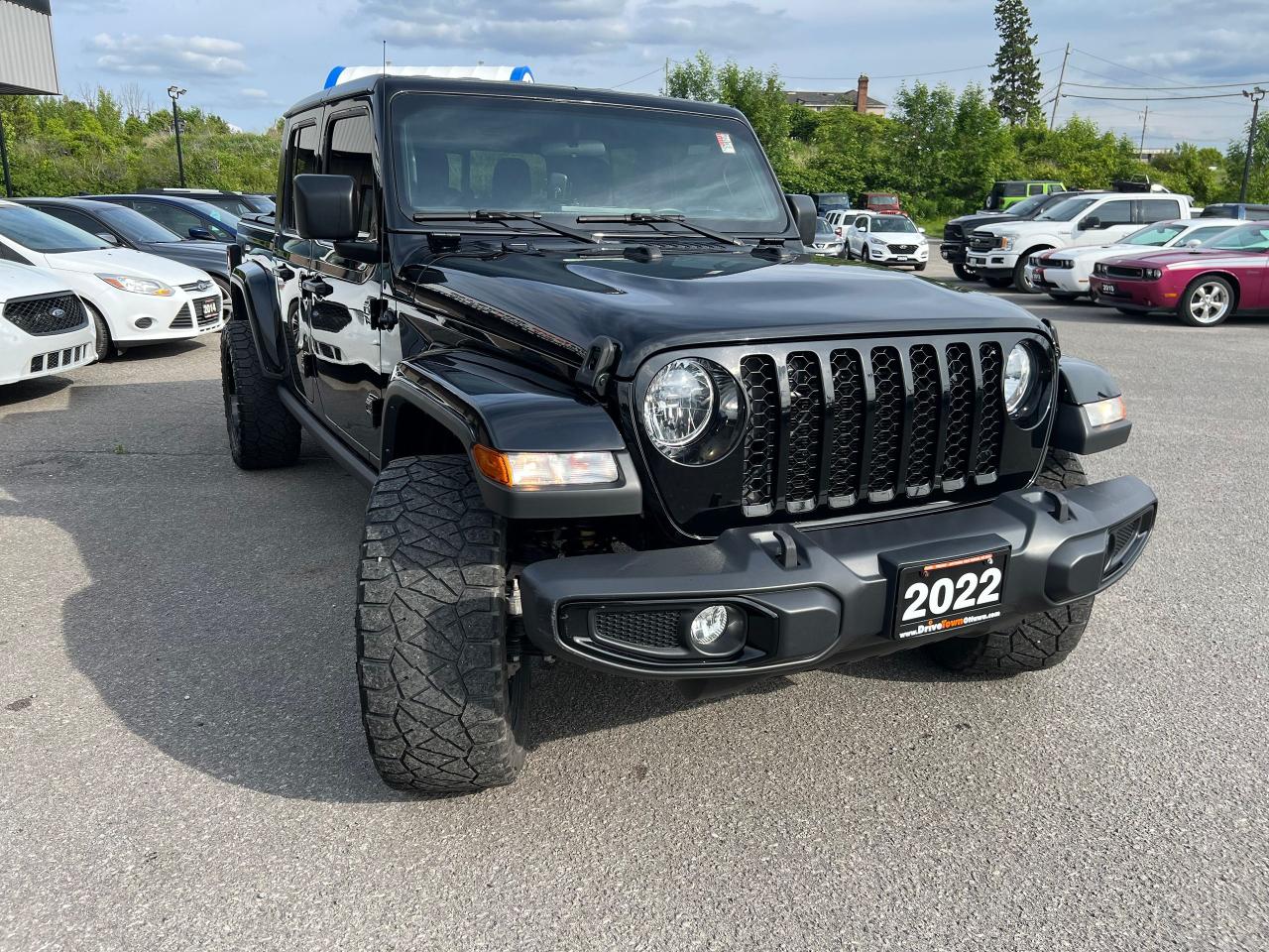 2022 Jeep Gladiator Willys 4x4 - Photo #7