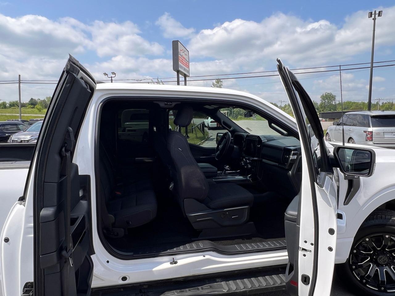 2021 Ford F-150 XLT 4WD SUPERCAB 6.5' BOX - Photo #9