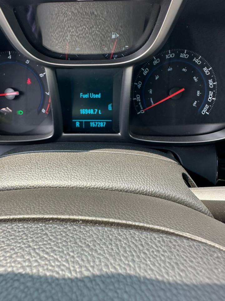 2012 Chevrolet Orlando 1LT - Photo #2