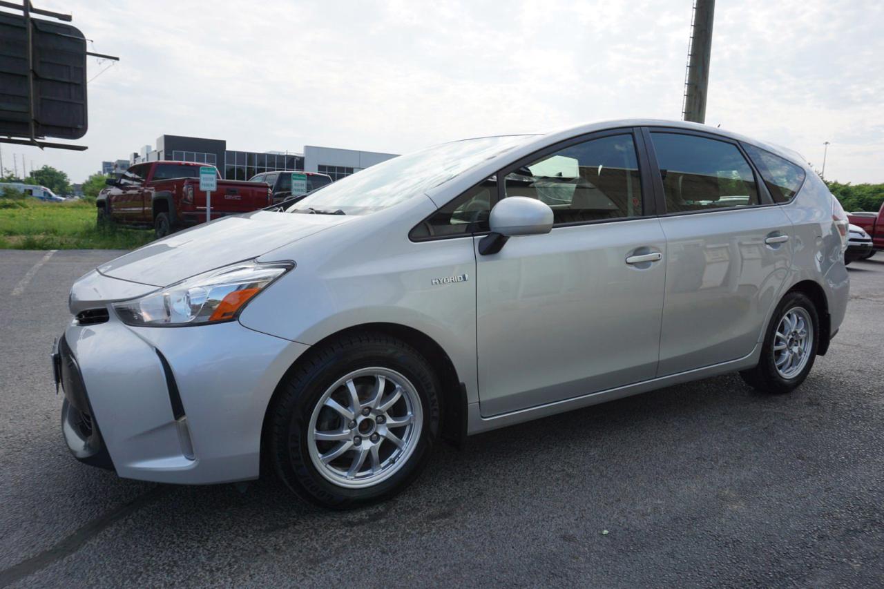 2016 Toyota Prius V FIVE CERTIFIED *ACCIDENT FREE* CAMERA BLUETOOTH CRUISE ALLOYS - Photo #3
