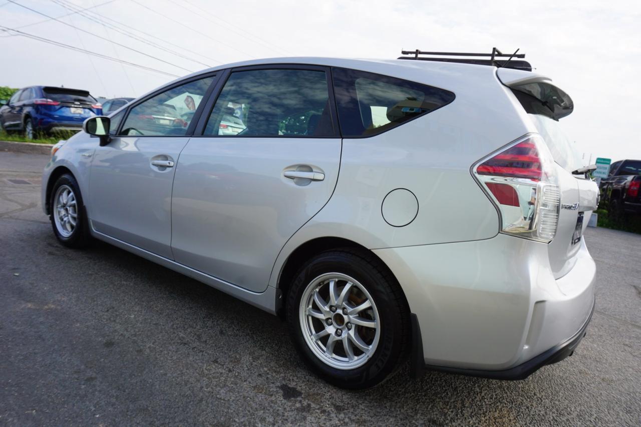 2016 Toyota Prius V FIVE CERTIFIED *ACCIDENT FREE* CAMERA BLUETOOTH CRUISE ALLOYS - Photo #4
