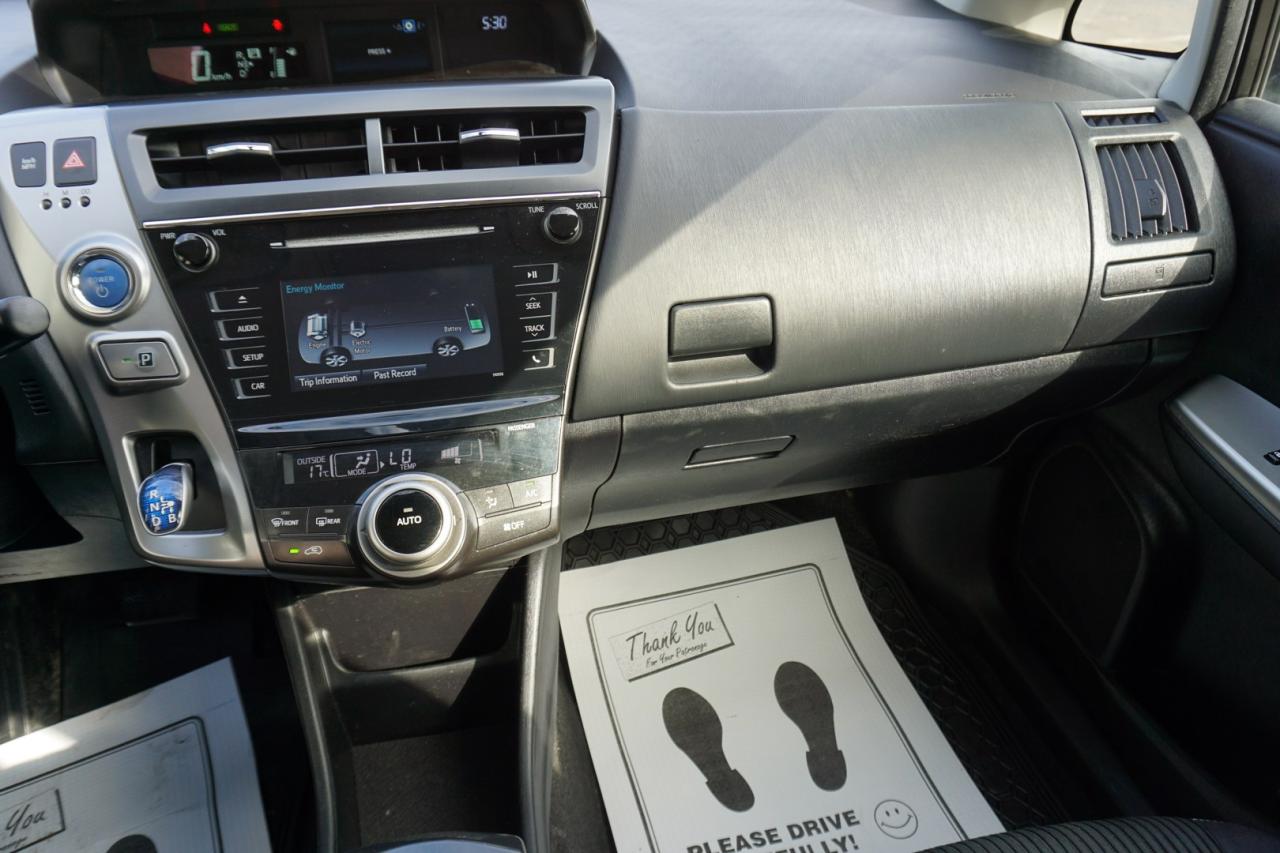2016 Toyota Prius V FIVE CERTIFIED *ACCIDENT FREE* CAMERA BLUETOOTH CRUISE ALLOYS - Photo #12
