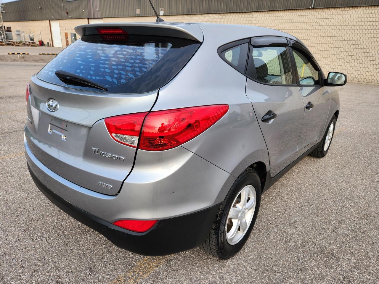 2012 Hyundai Tucson Certified $5995 AWD 4 Cyl. - Photo #4