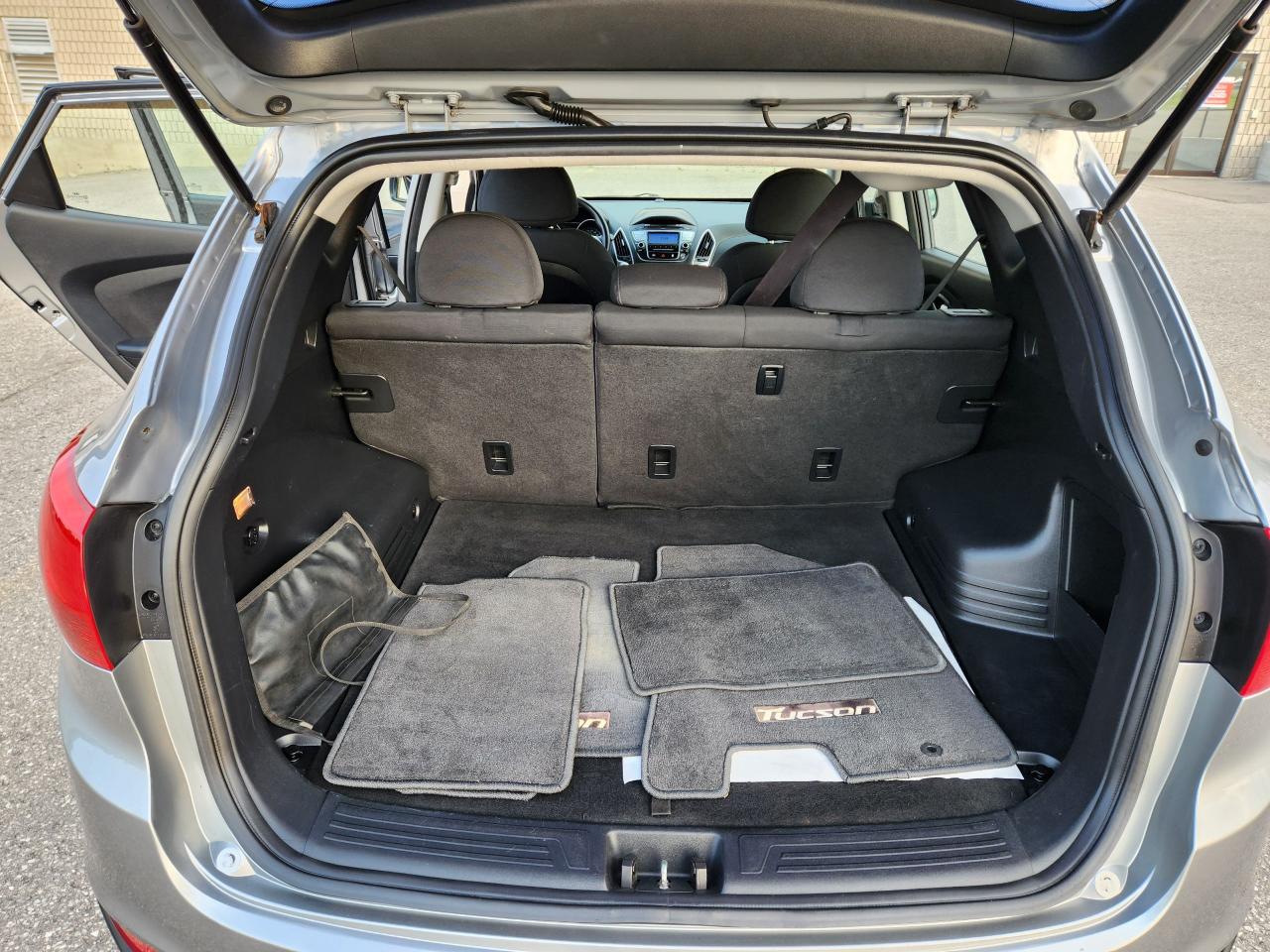 2012 Hyundai Tucson Certified $5995 AWD 4 Cyl. - Photo #10