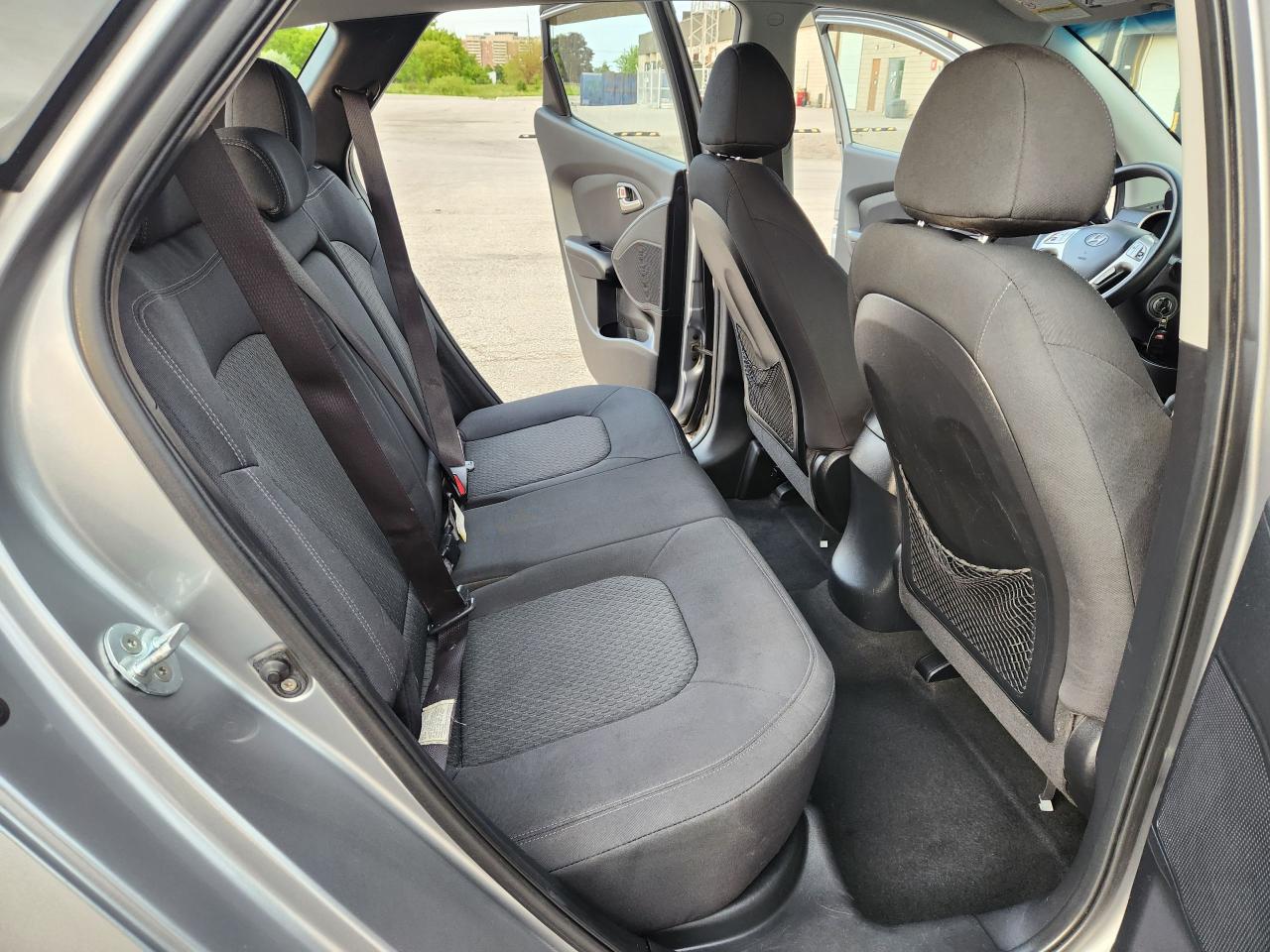 2012 Hyundai Tucson Certified $5995 AWD 4 Cyl. - Photo #11