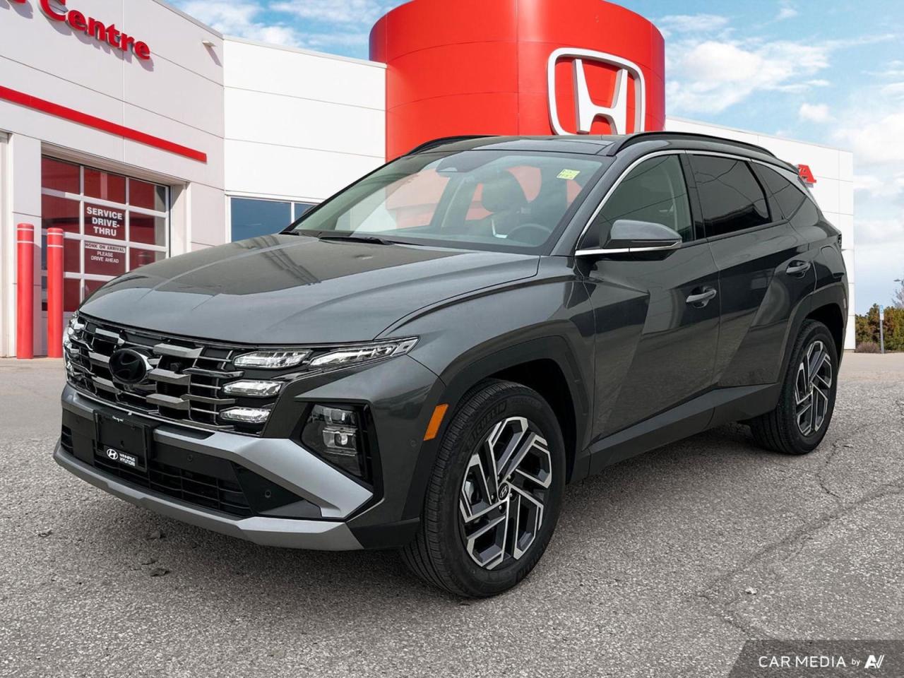 Used 2025 Hyundai Tucson Hybrid Ultimate No Accidents for sale in Winnipeg, MB