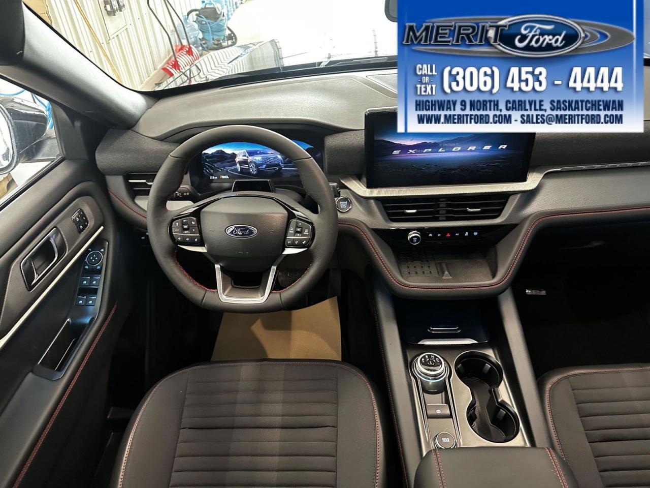 2025 Ford Explorer ST-Line - With Tow Package + Photo1