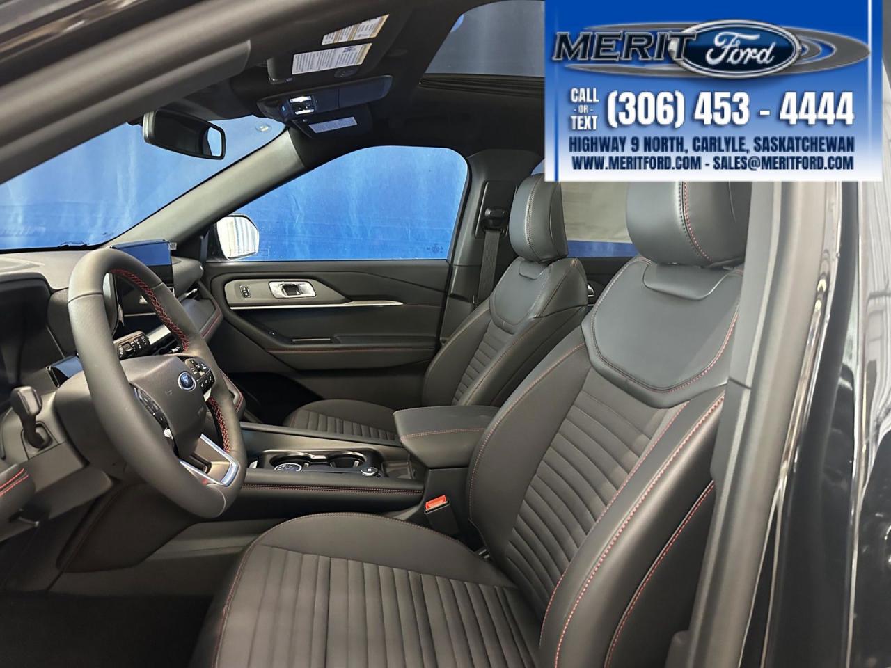 2025 Ford Explorer ST-Line - With Tow Package + Photo5