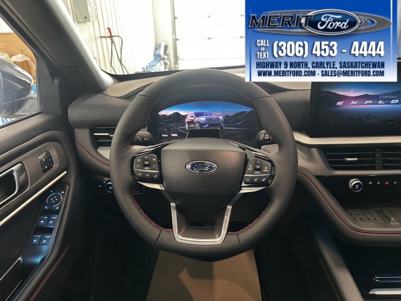 2025 Ford Explorer ST-Line - With Tow Package + Photo5