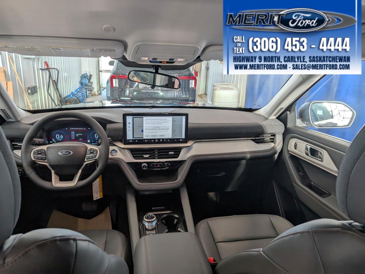 2025 Ford Explorer Active - 8 Seat, Remote Start+ Photo