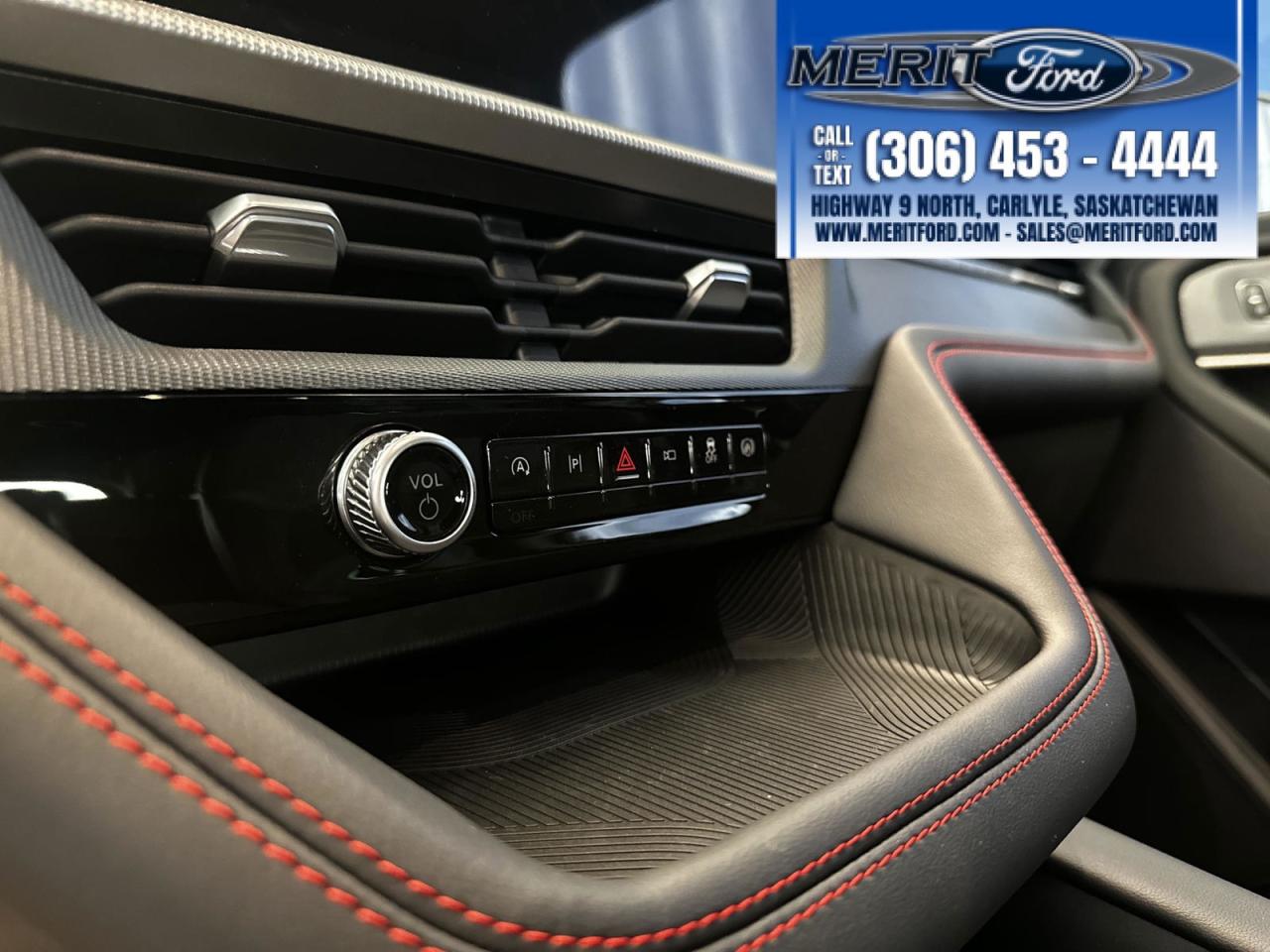 2025 Ford Explorer ST-Line - 7 seat, Adapt. Cruise Photo5