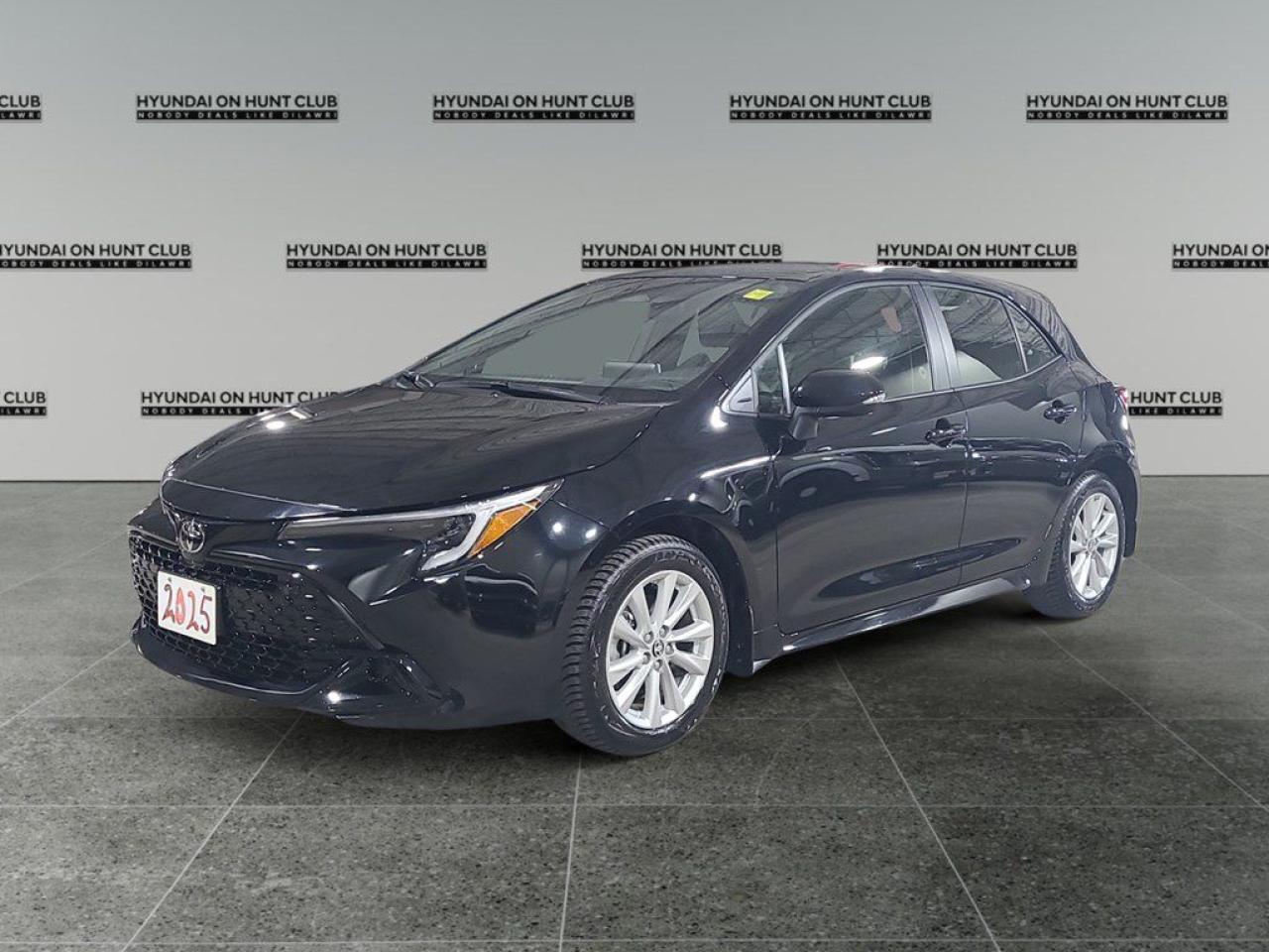 Used 2025 Toyota Corolla Hatchback SE CVT for sale in Nepean, ON