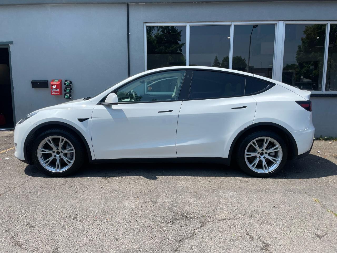 Used 2022 Tesla Model Y LONG RANGE for sale in Burlington, ON