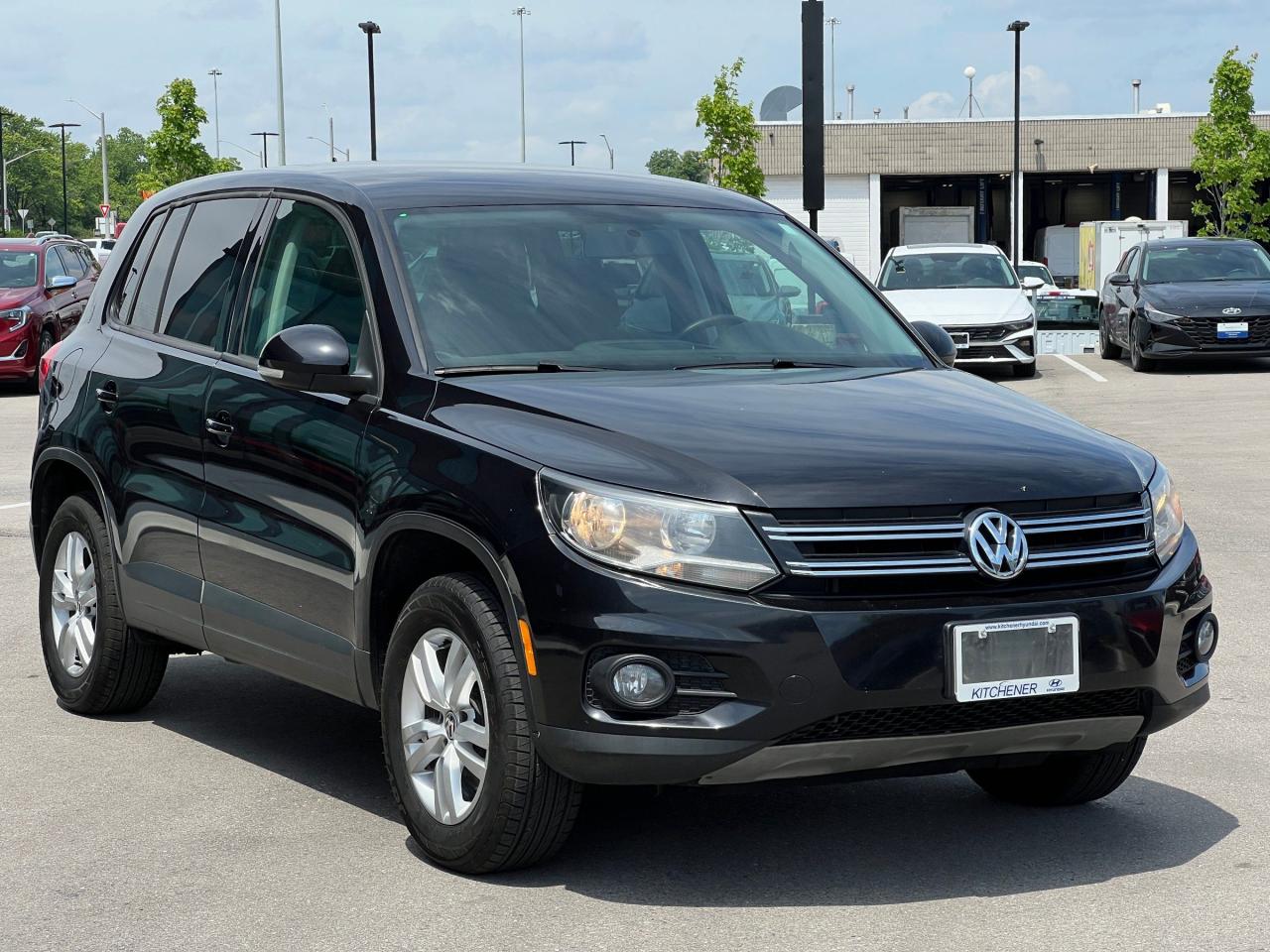 Used 2015 Volkswagen Tiguan Trendline MANUAL | AC | POWER GROUP | for sale in Kitchener, ON