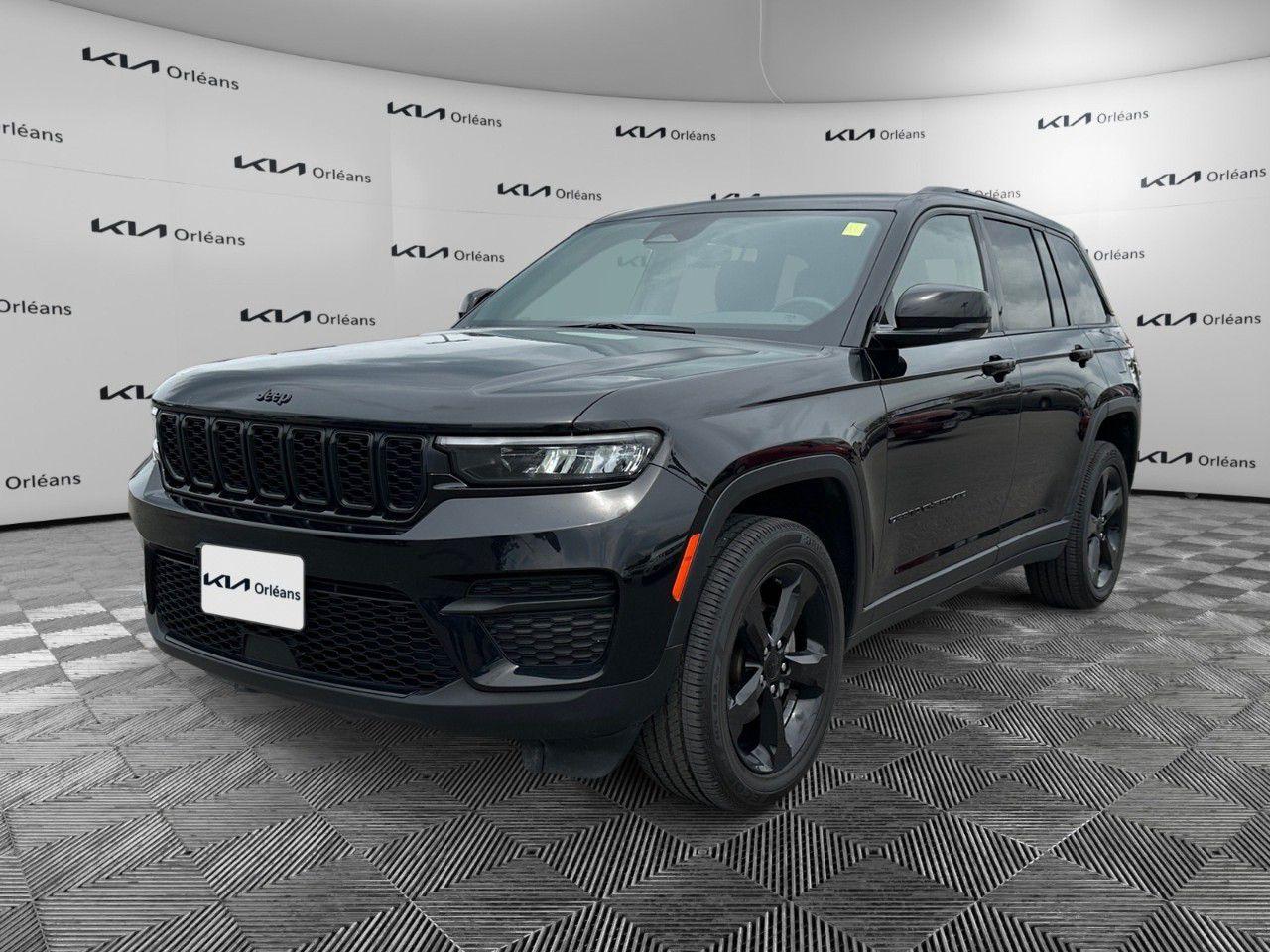 Used 2023 Jeep Grand Cherokee ALTITUDE 4X4 for sale in Orleans, ON