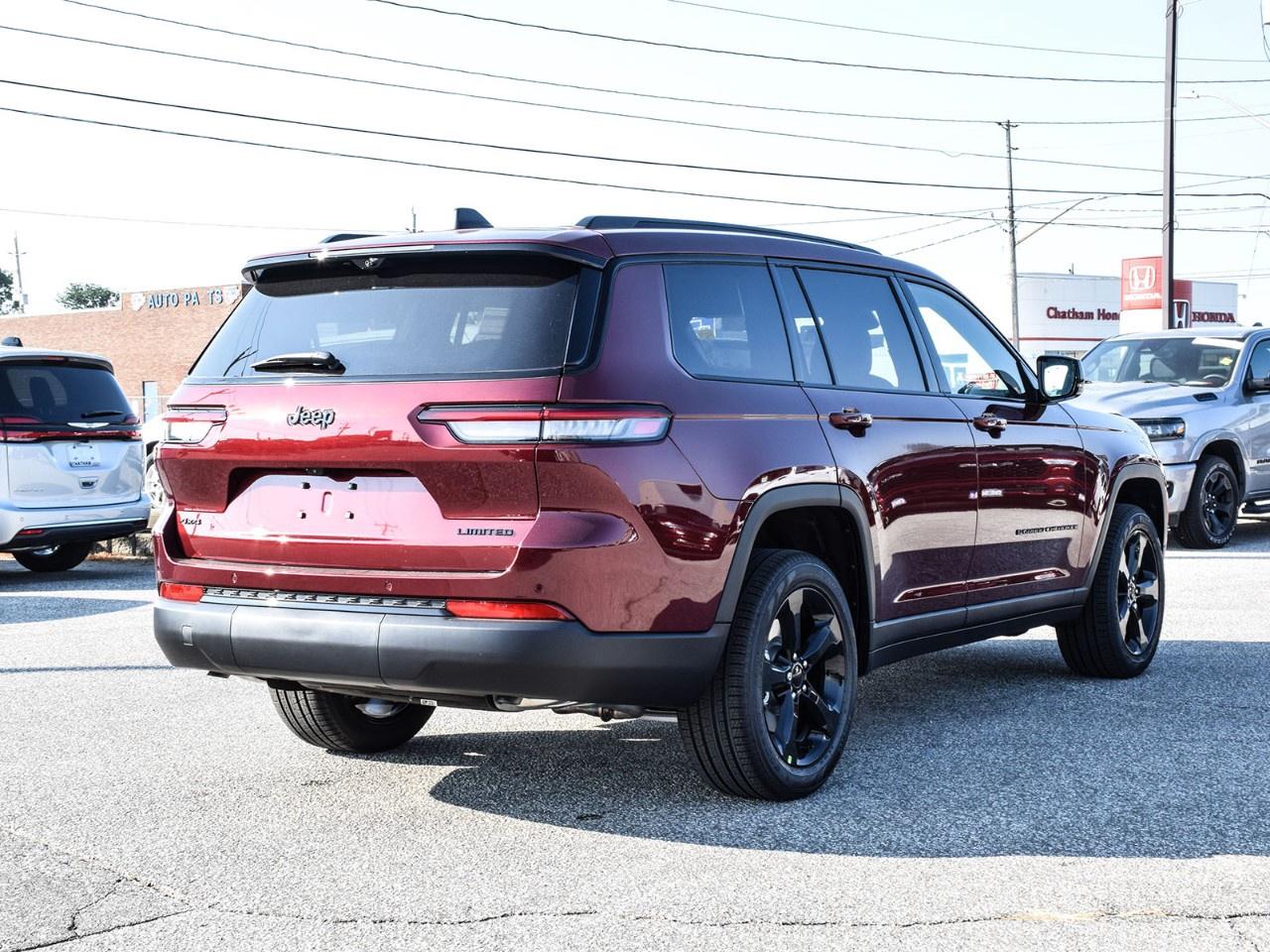 2025 Jeep Grand Cherokee L Limited 4x4 Photo