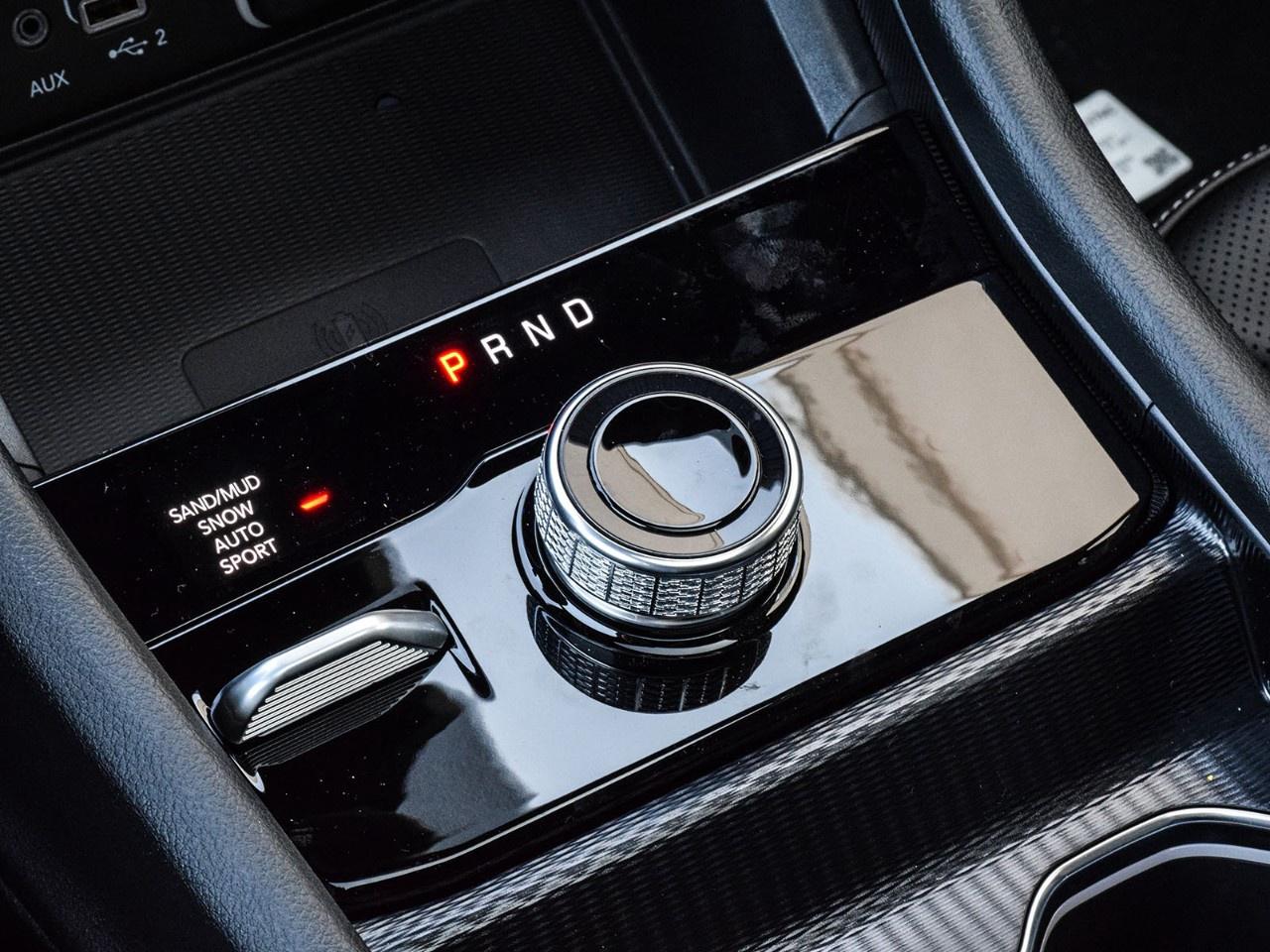 2025 Jeep Grand Cherokee L Limited 4x4 Photo