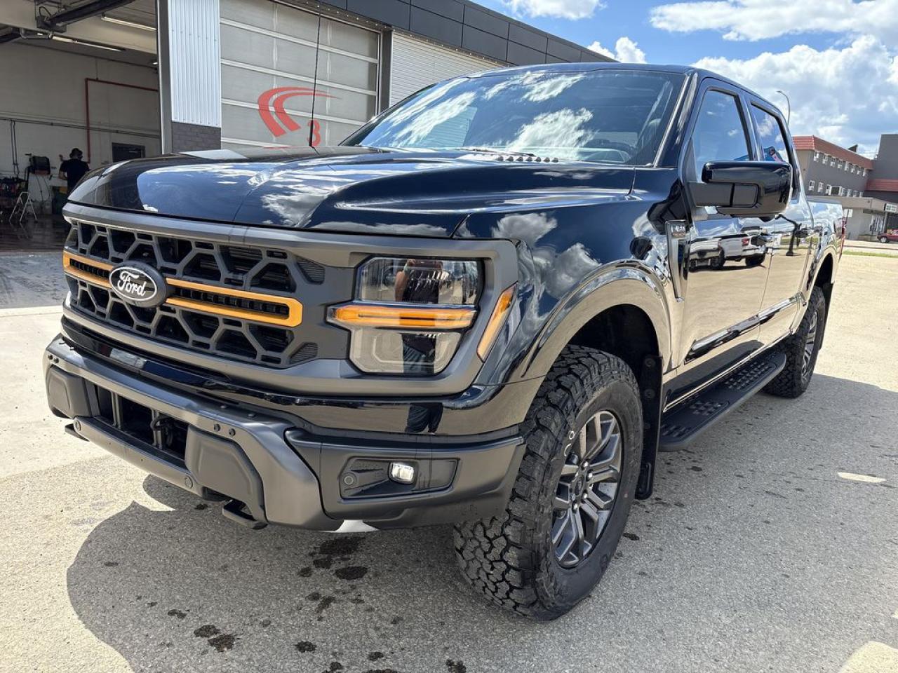 2025 Ford F-150 TREMOR 5.5' Box 402A Photo1
