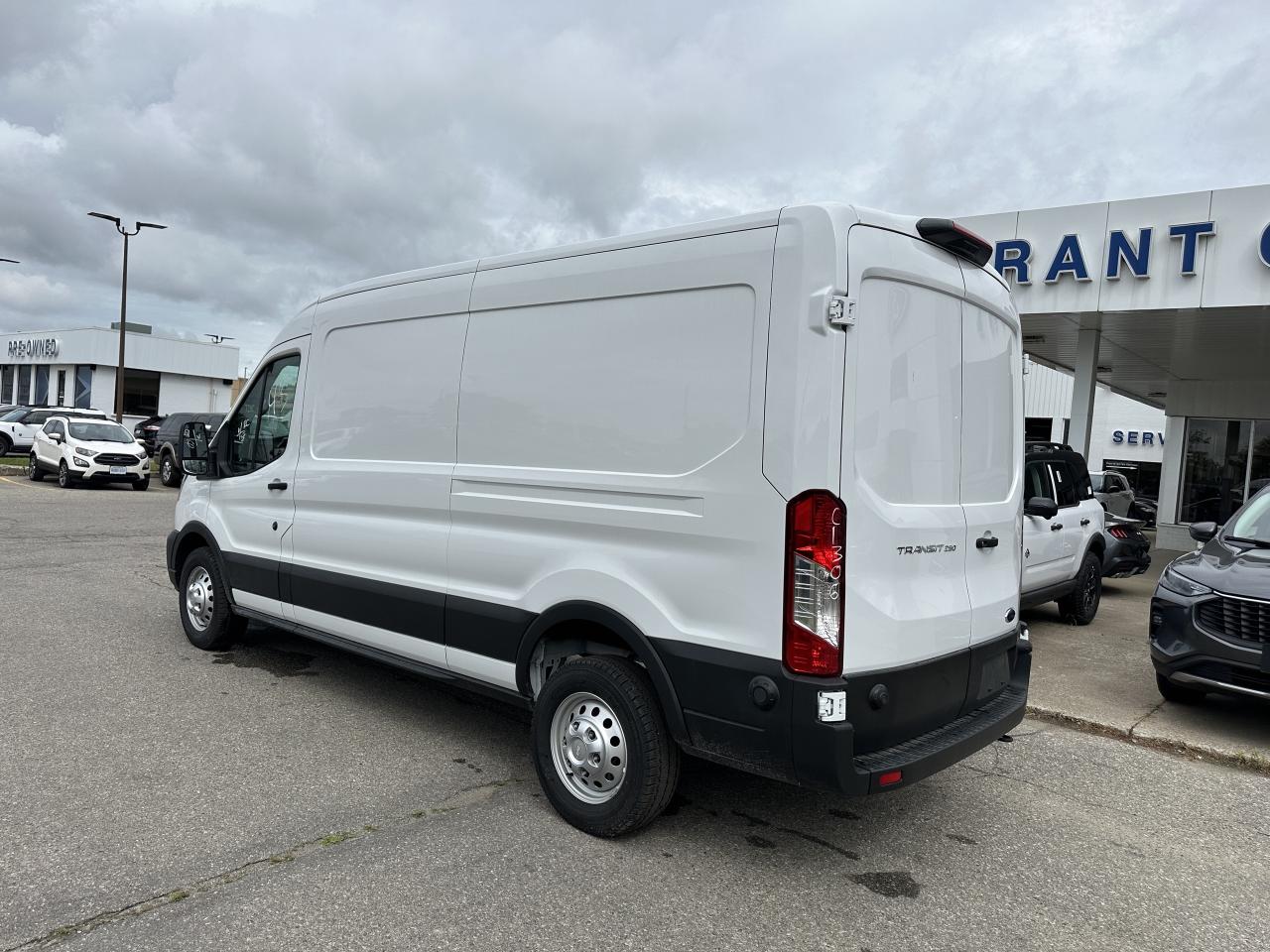 2025 Ford Transit Cargo Van Photo
