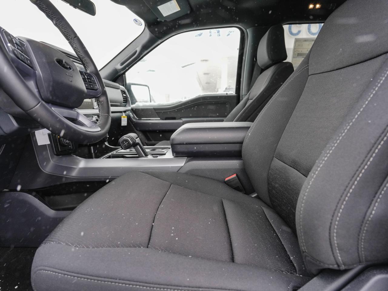 2025 Ford F-150 XLT/301 PKG/ WHAT A DEAL!! Photo