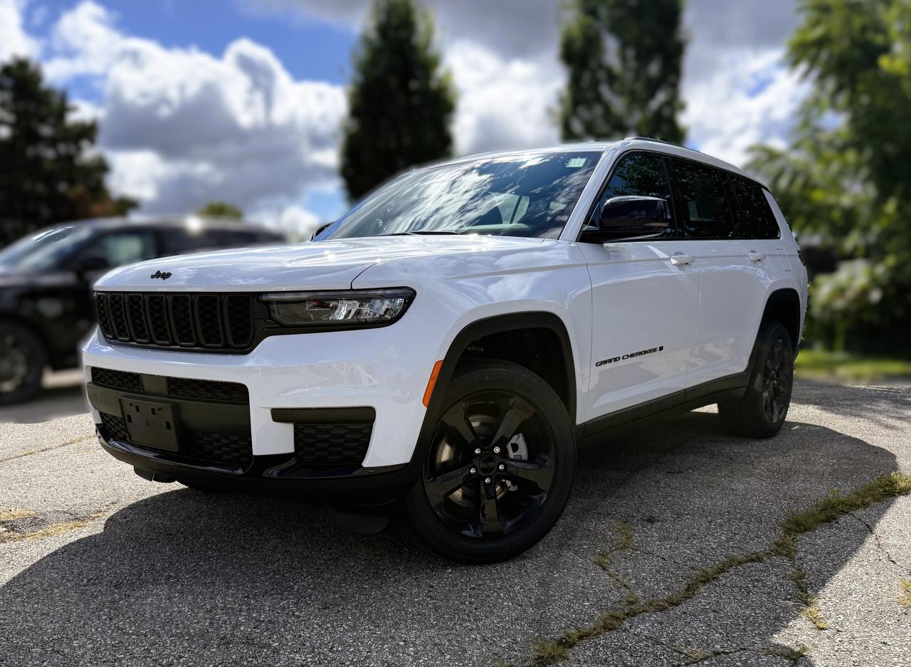 New 2025 Jeep Grand Cherokee L Altitude 4x4 for sale in Waterloo, ON